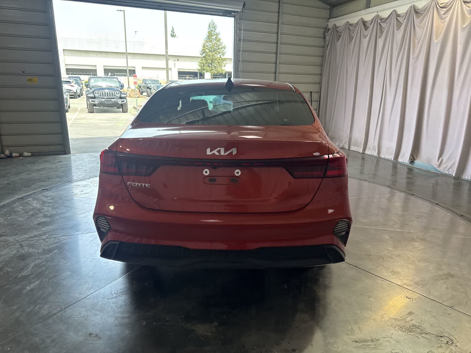 2022 Kia Forte LXS photo 6