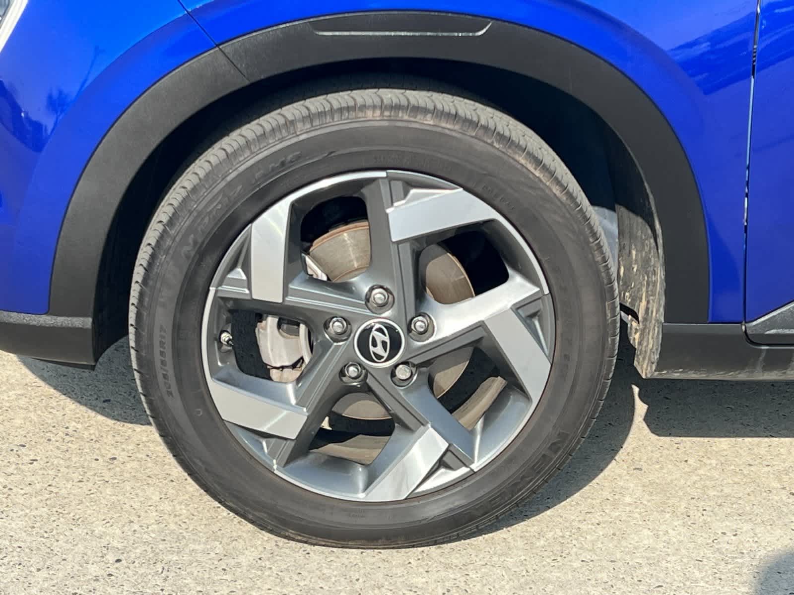 Thumbnail: 2024 Hyundai Venue - 28