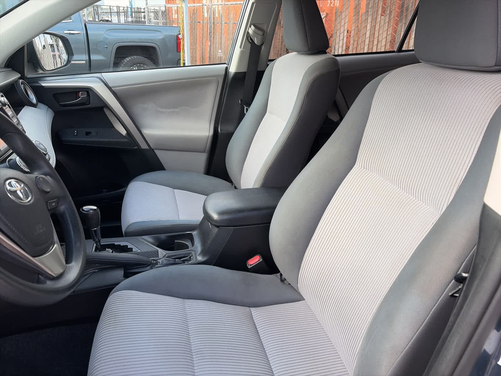 Thumbnail: 2013 Toyota RAV4 - 26