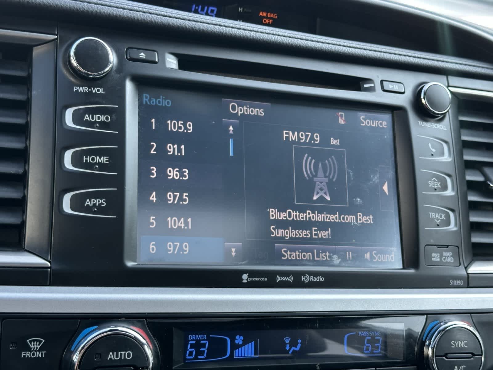 Thumbnail: 2019 Toyota Highlander - 19