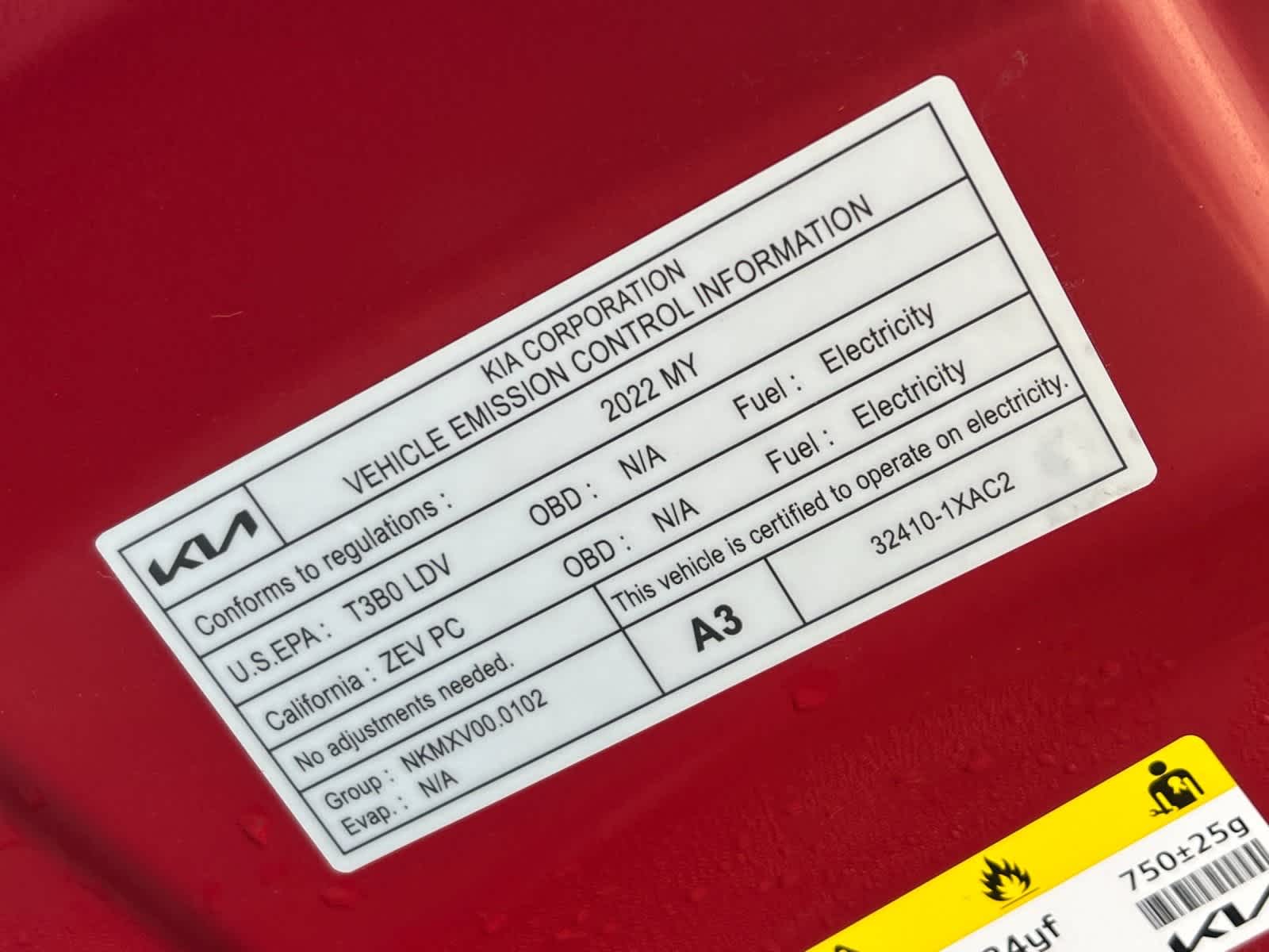 Thumbnail: 2022 Kia EV6 - 30