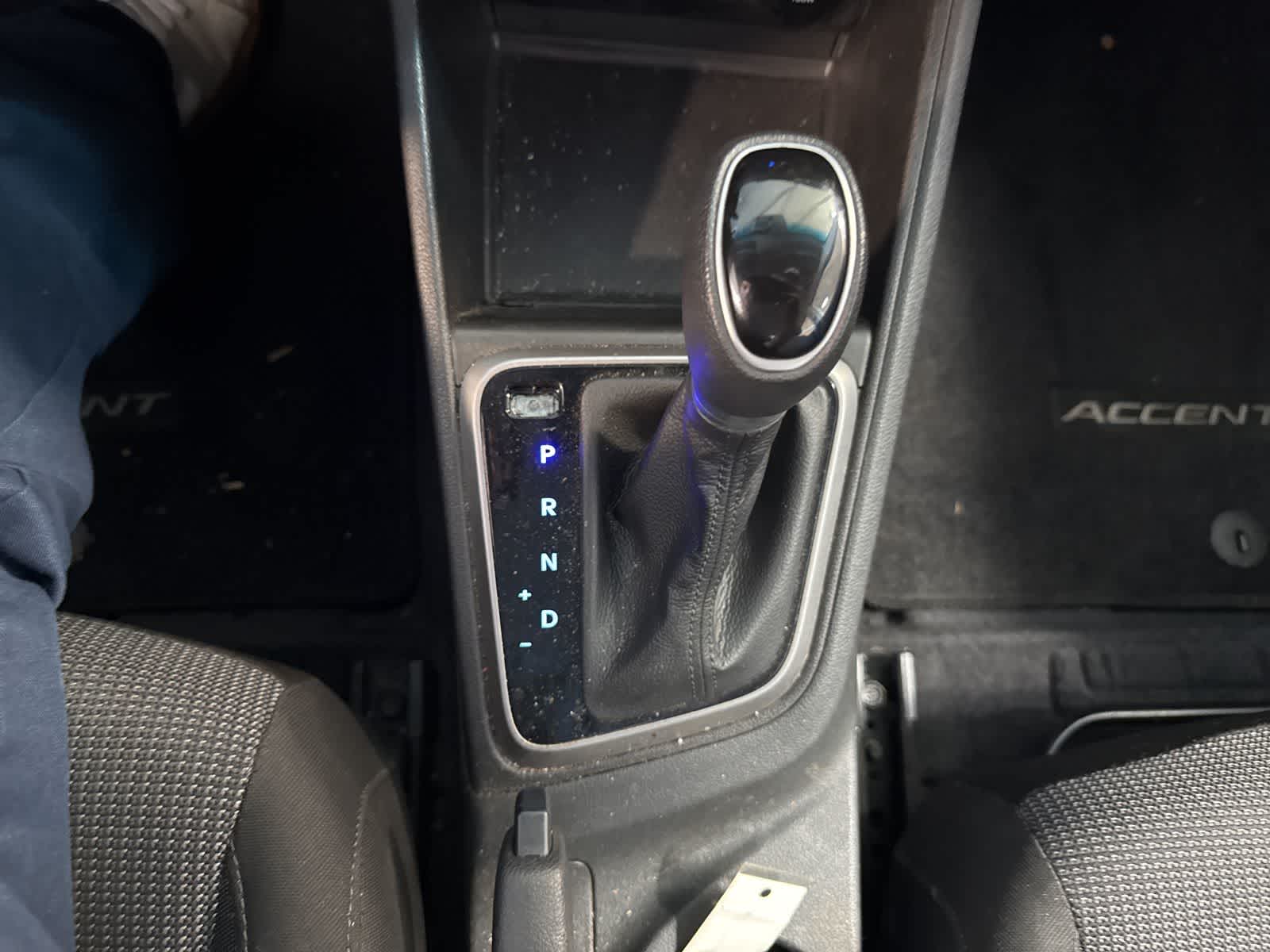 Thumbnail: 2019 Hyundai Accent - 25