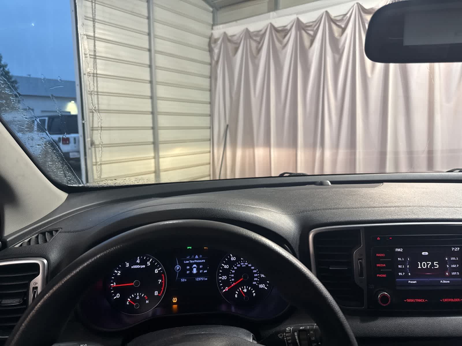 Thumbnail: 2018 Kia Sportage - 19