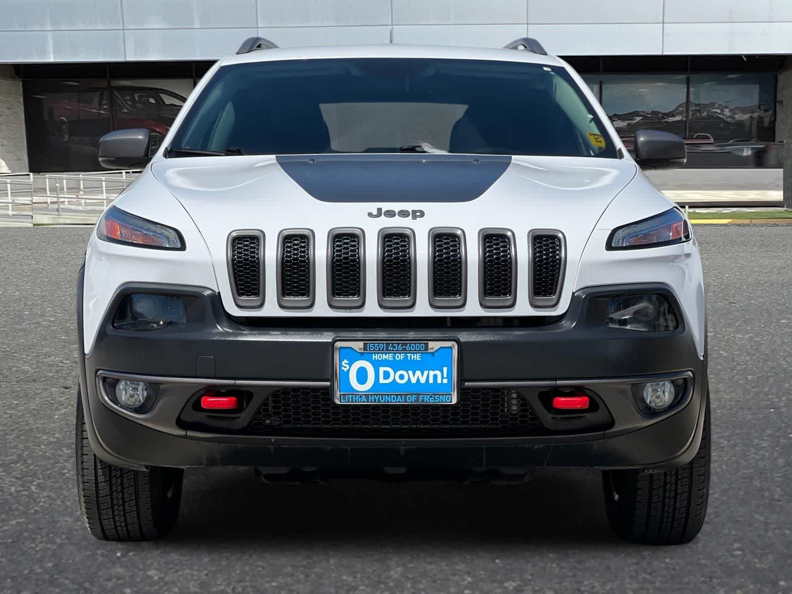 Thumbnail: 2017 Jeep Cherokee - 11