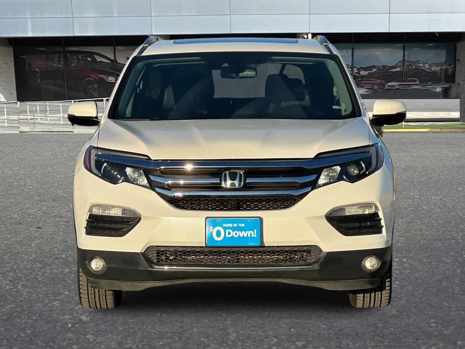 Thumbnail: 2018 Honda Pilot - 11