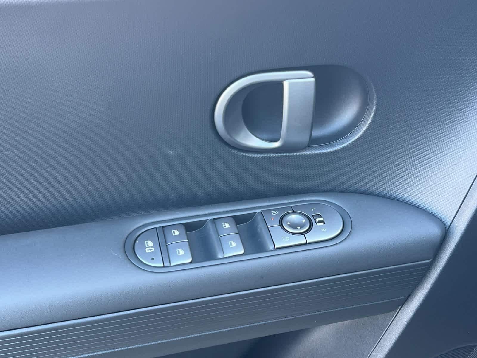 Thumbnail: 2026 Hyundai Ioniq 5 - 12