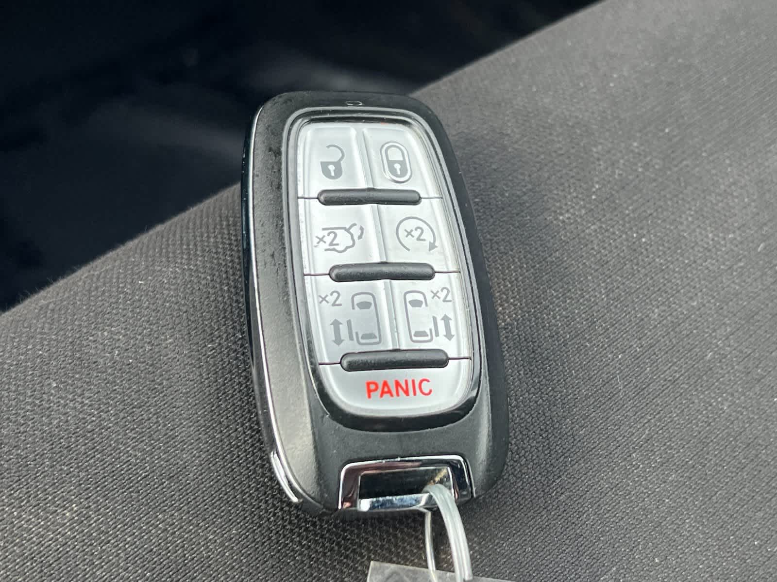 Thumbnail: 2021 Chrysler Pacifica - 30