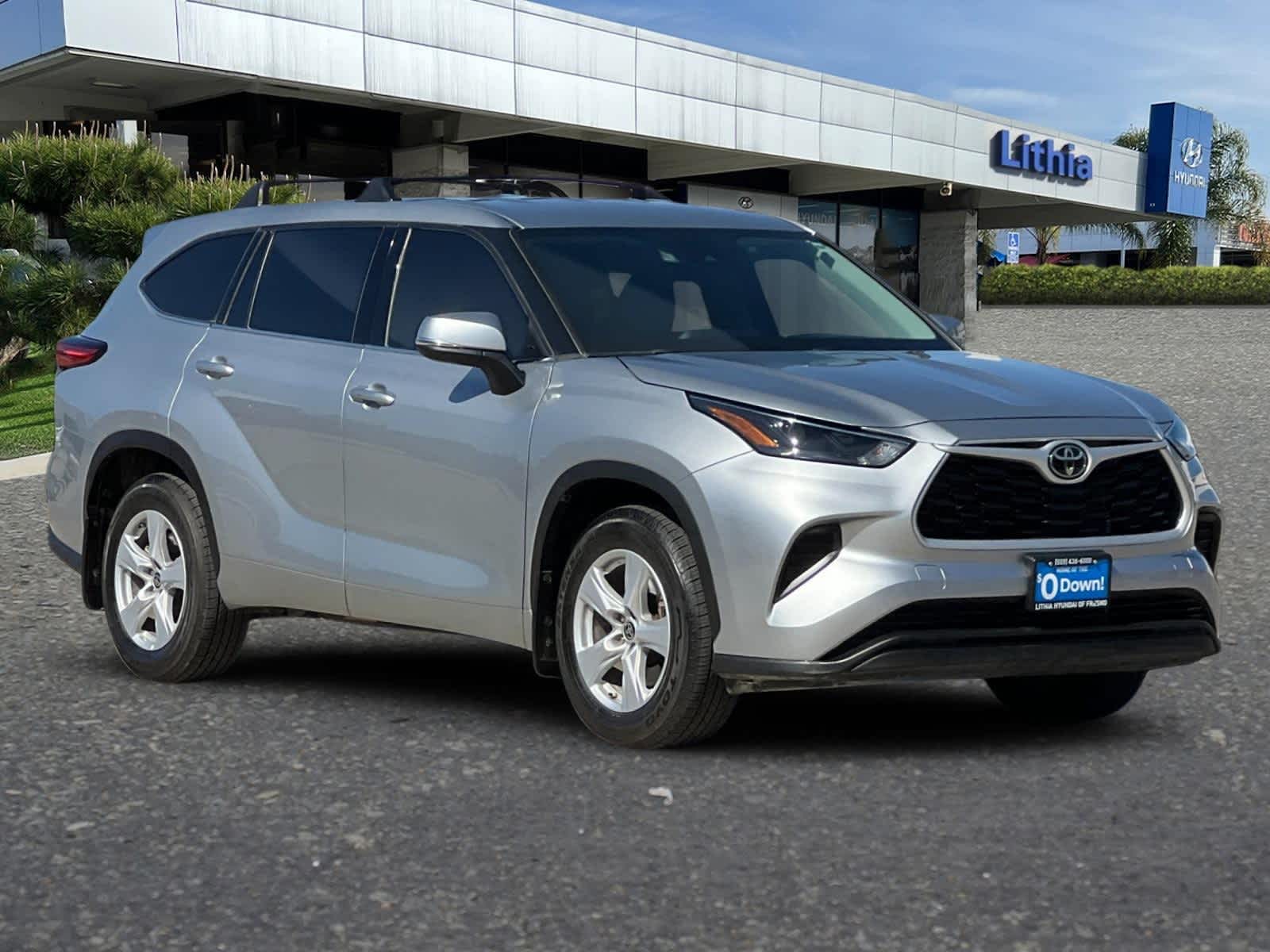 Thumbnail: 2022 Toyota Highlander - 9