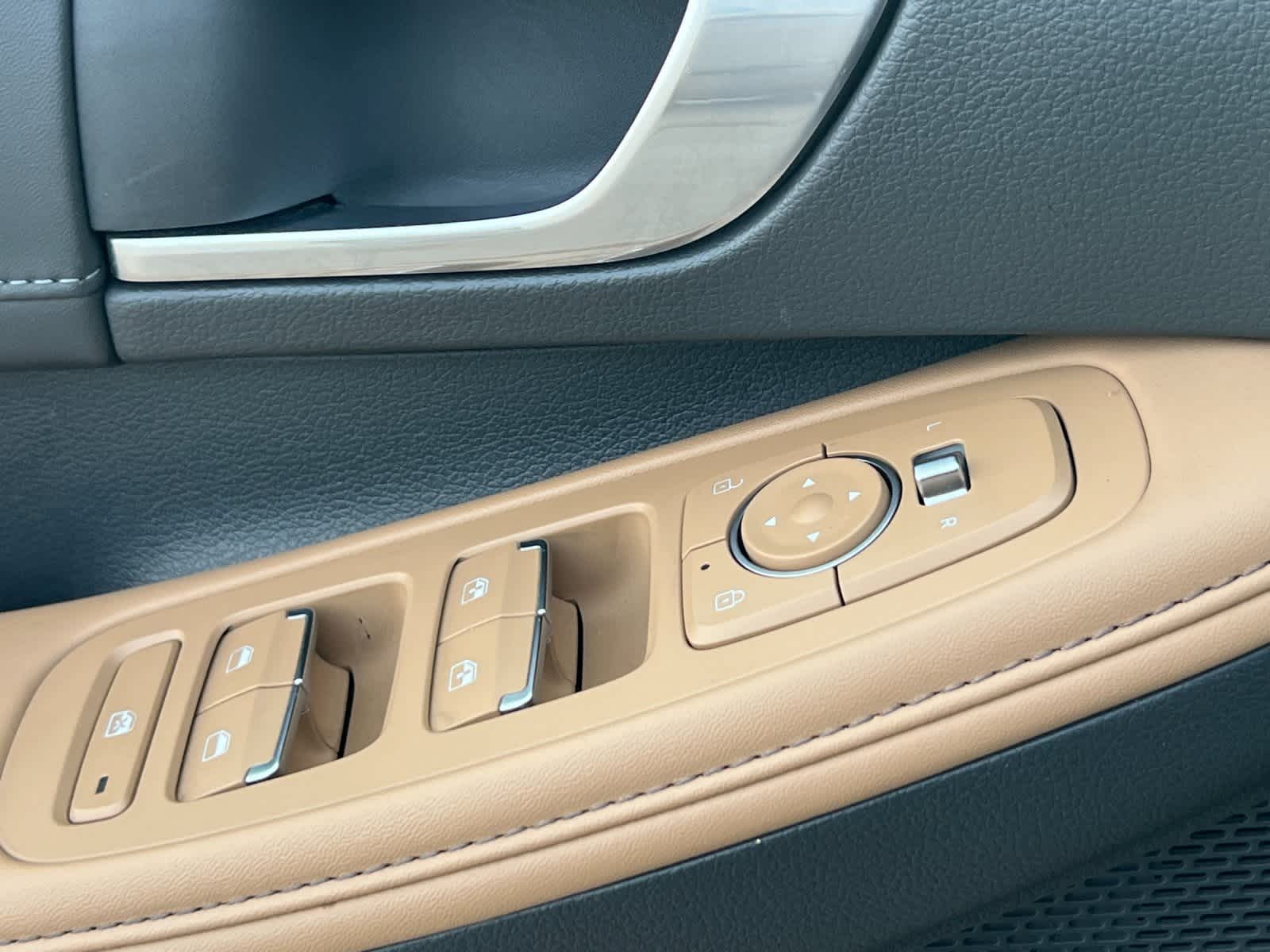 Thumbnail: 2023 Hyundai Sonata - 13