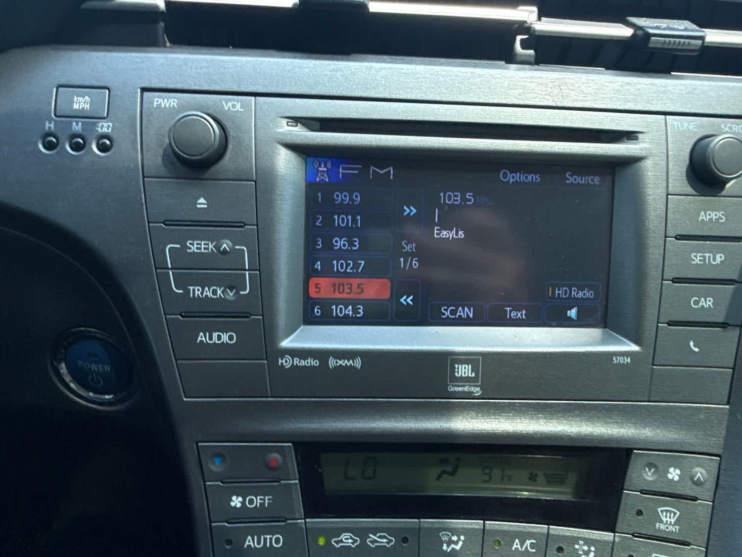 Thumbnail: 2012 Toyota Prius - 21