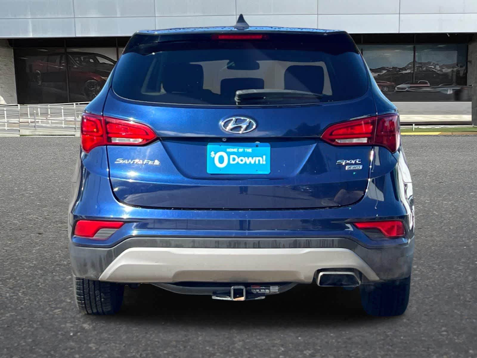 Thumbnail: 2017 Hyundai Santa Fe - 8