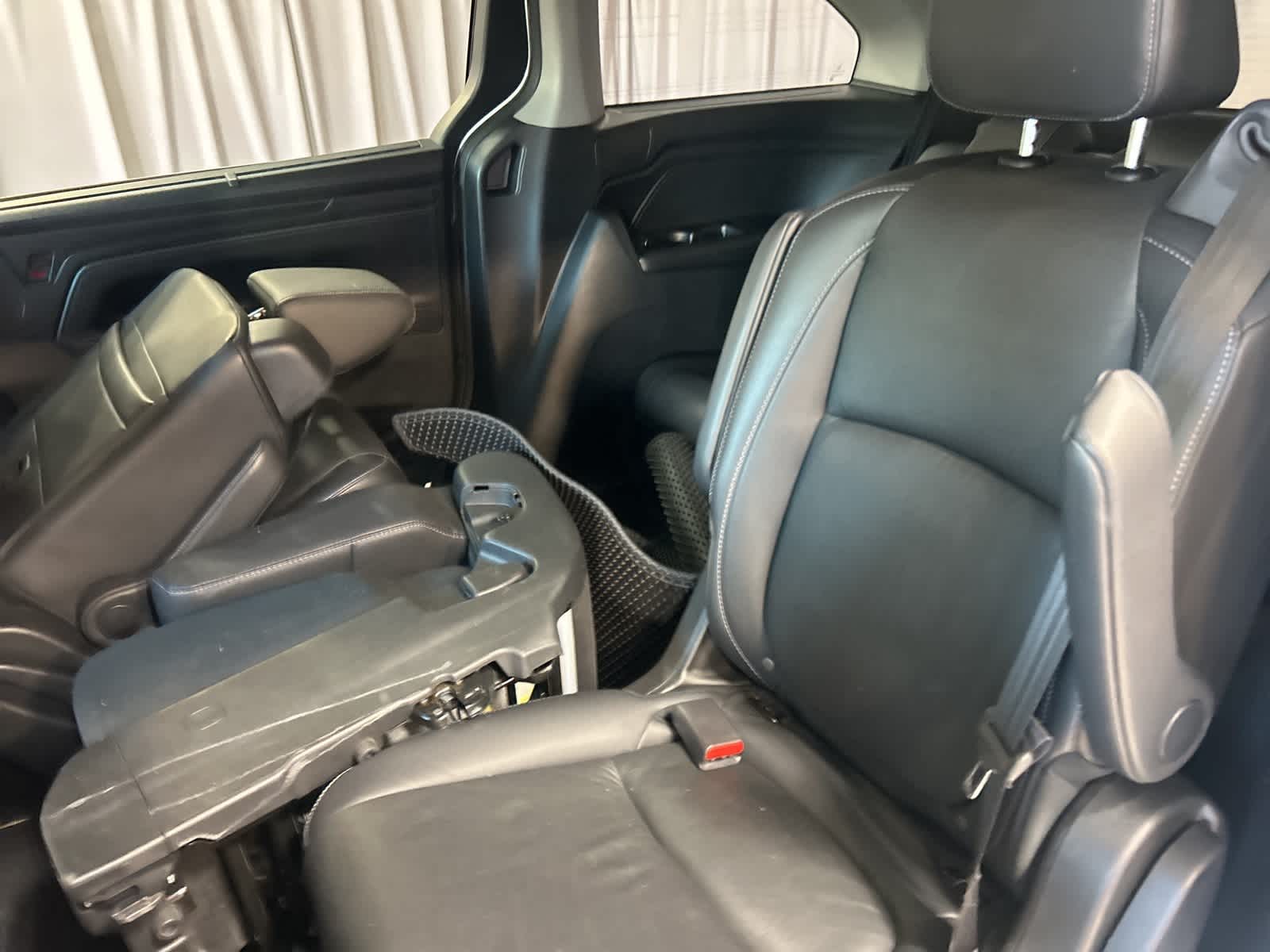 Thumbnail: 2021 Honda Odyssey - 19