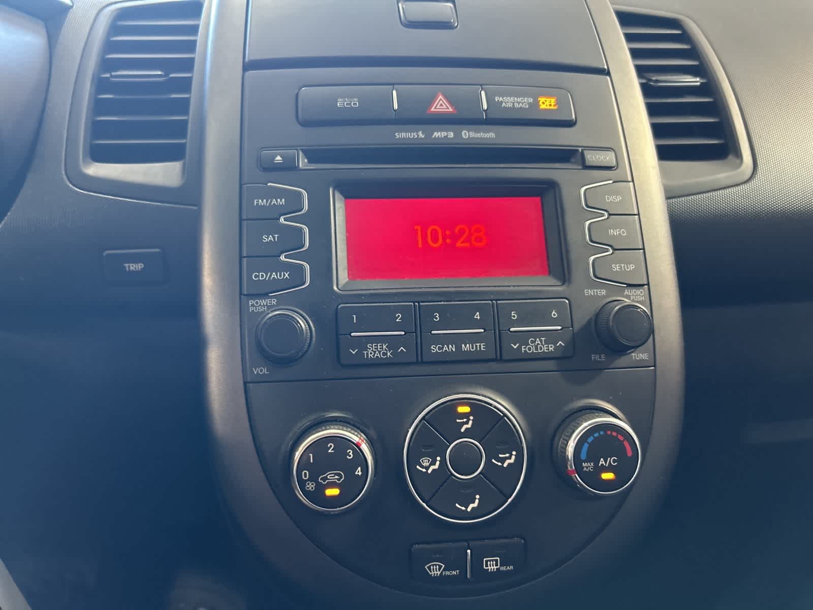 Thumbnail: 2013 Kia Soul - 26