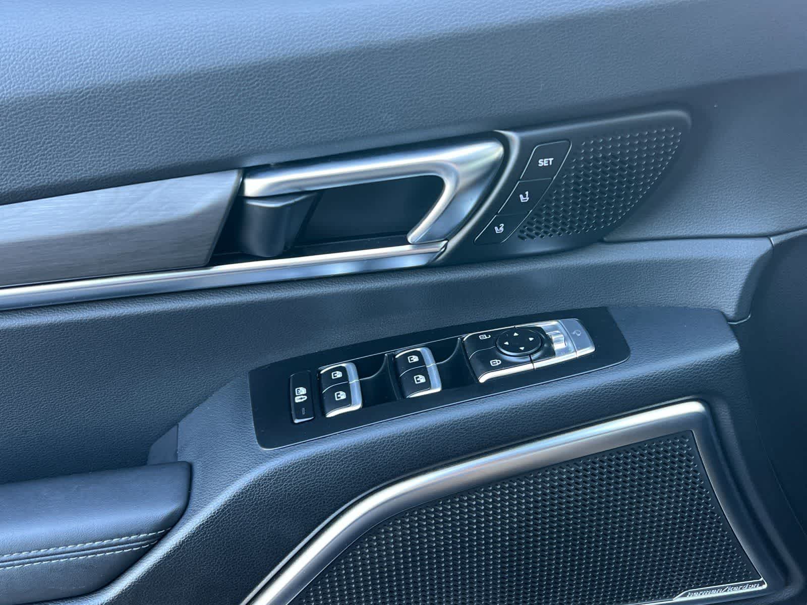 Thumbnail: 2024 Kia Telluride - 13