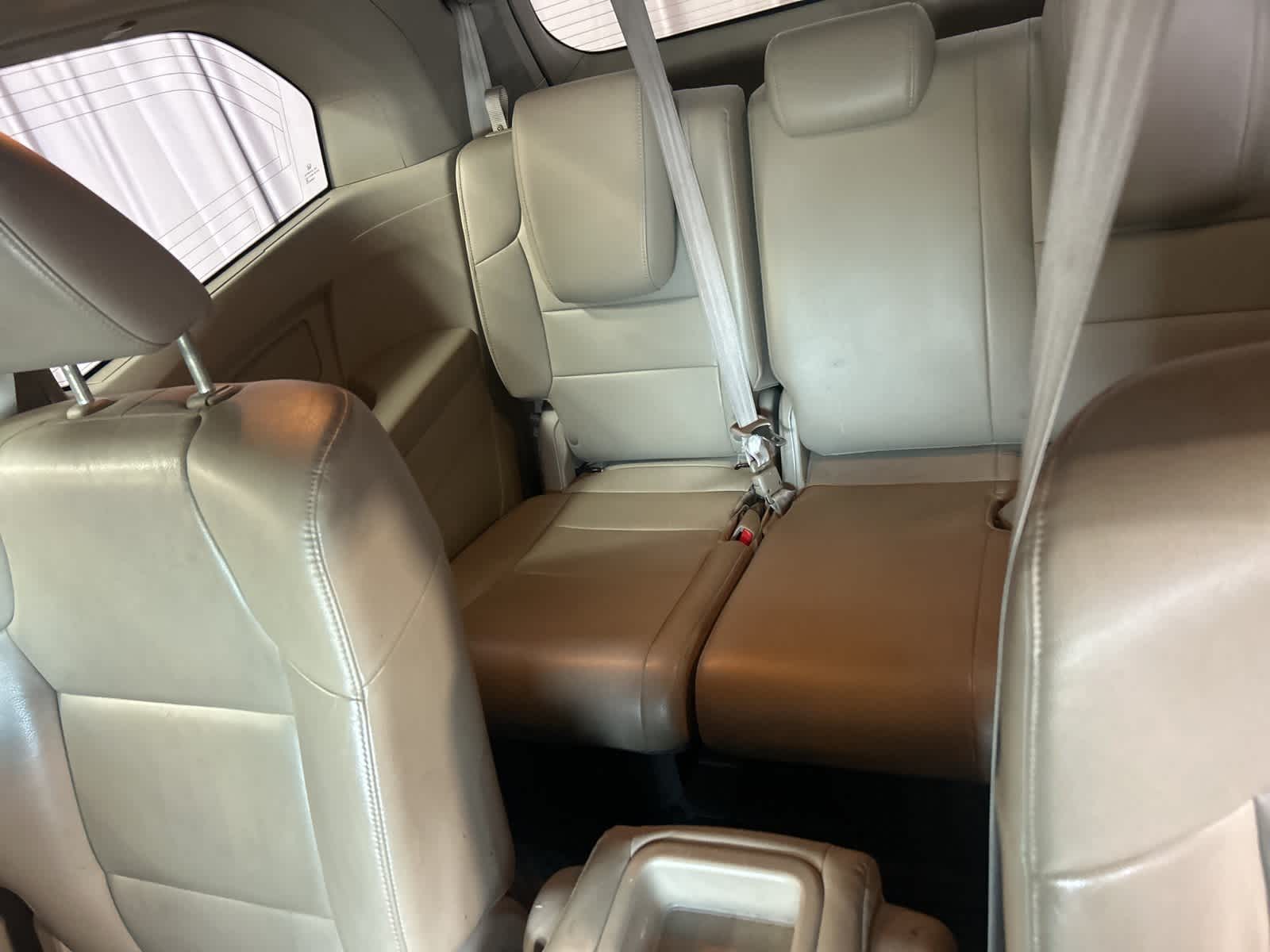 Thumbnail: 2012 Honda Odyssey - 20