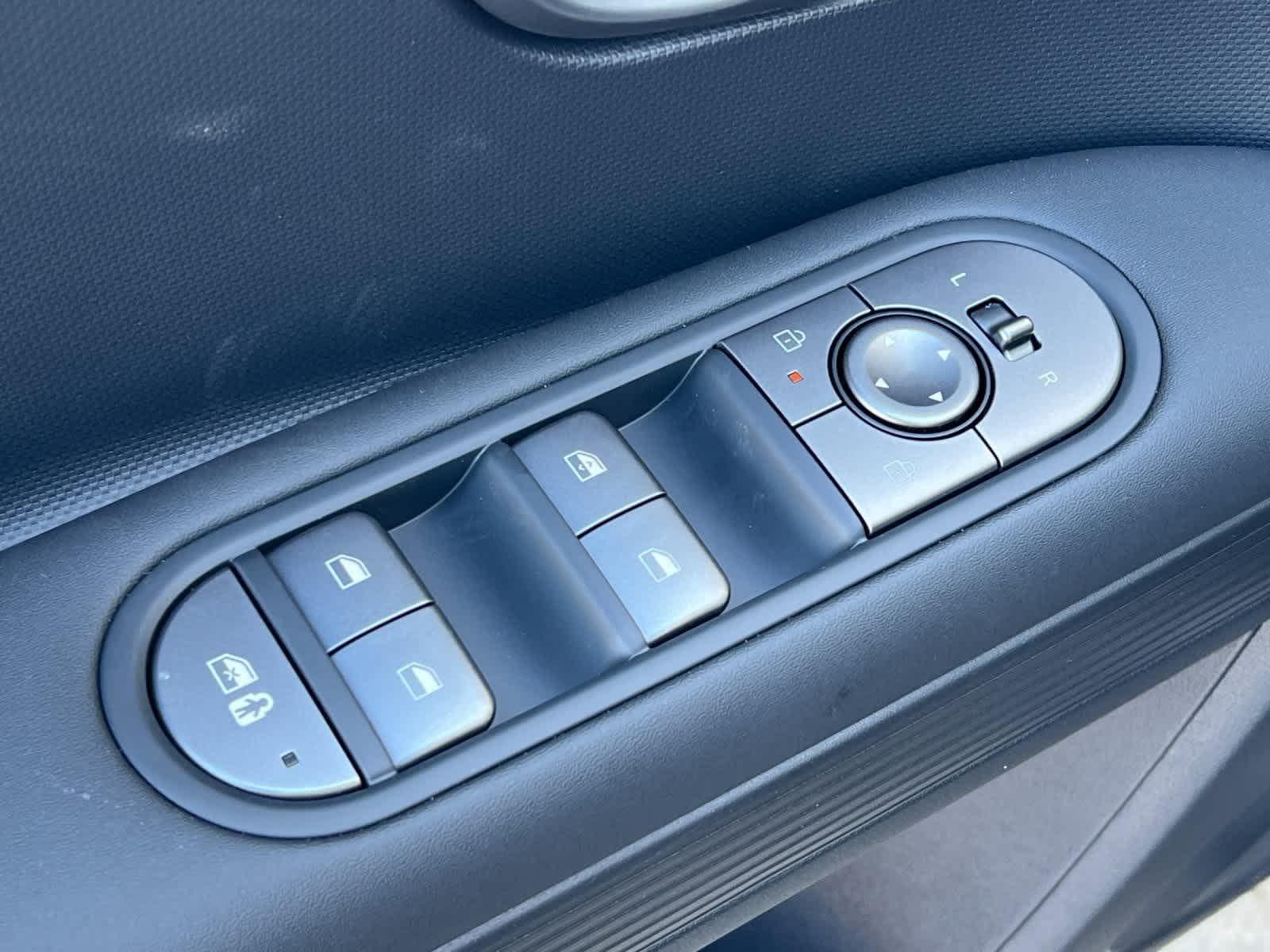 Thumbnail: 2026 Hyundai Ioniq 5 - 13