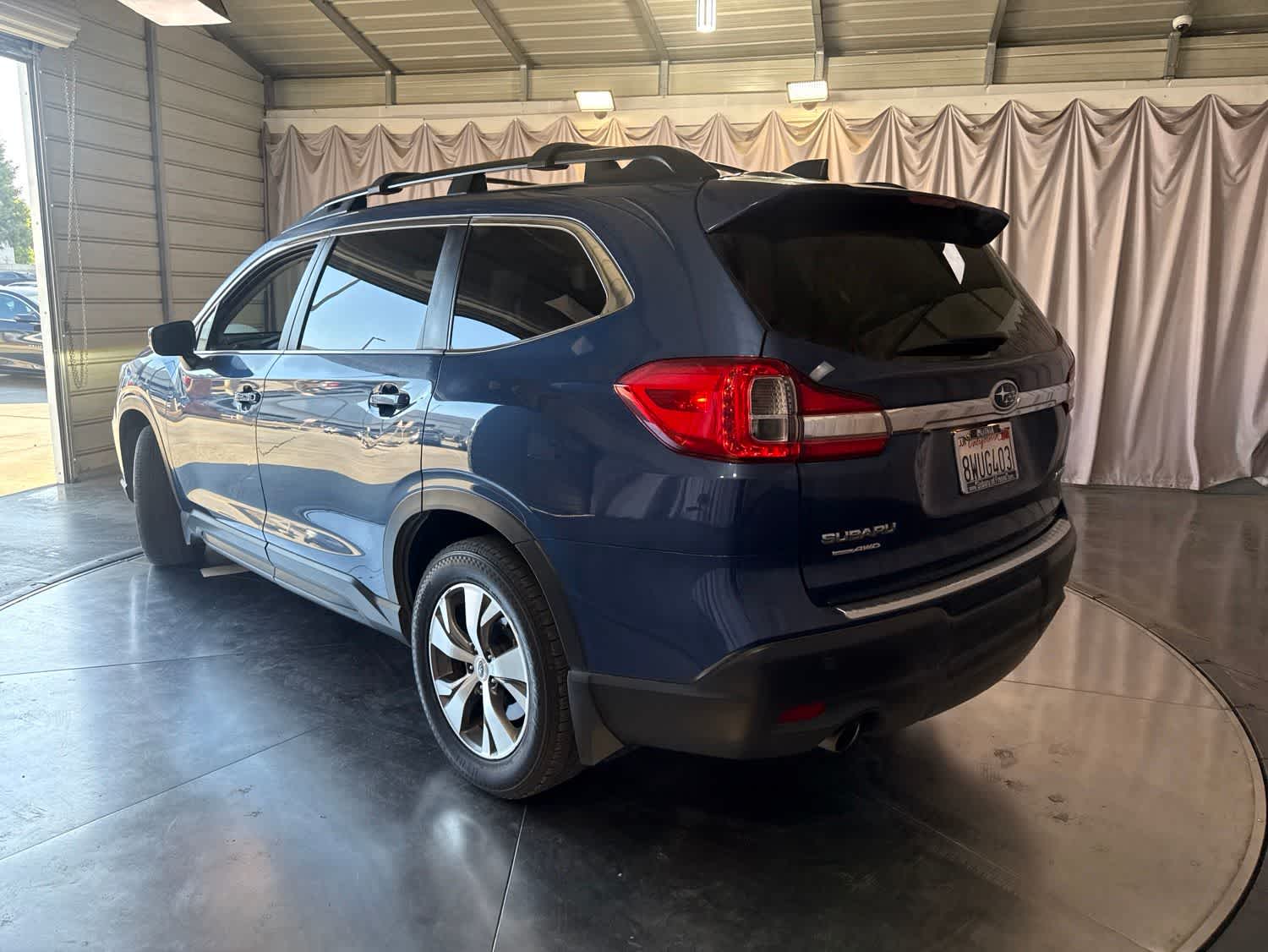 2021 Subaru Ascent Premium 7-Passenger photo 4
