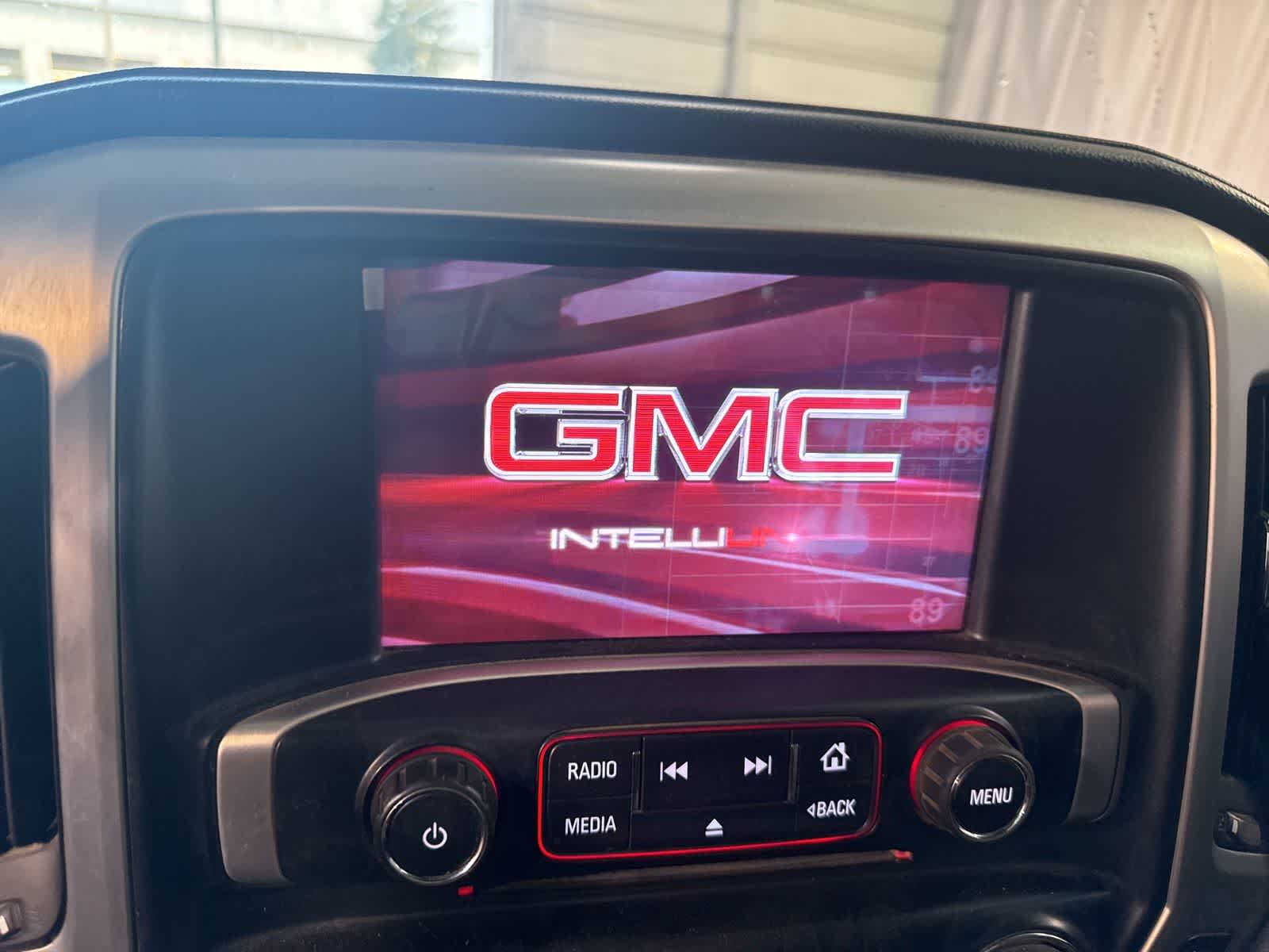 Thumbnail: 2016 GMC Sierra 2500 - 22