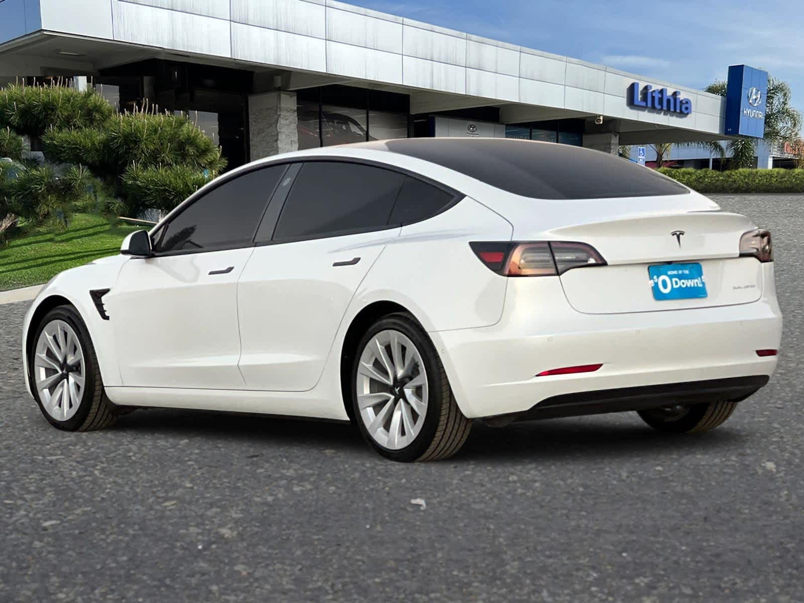 Thumbnail: 2022 Tesla Model 3 - 6