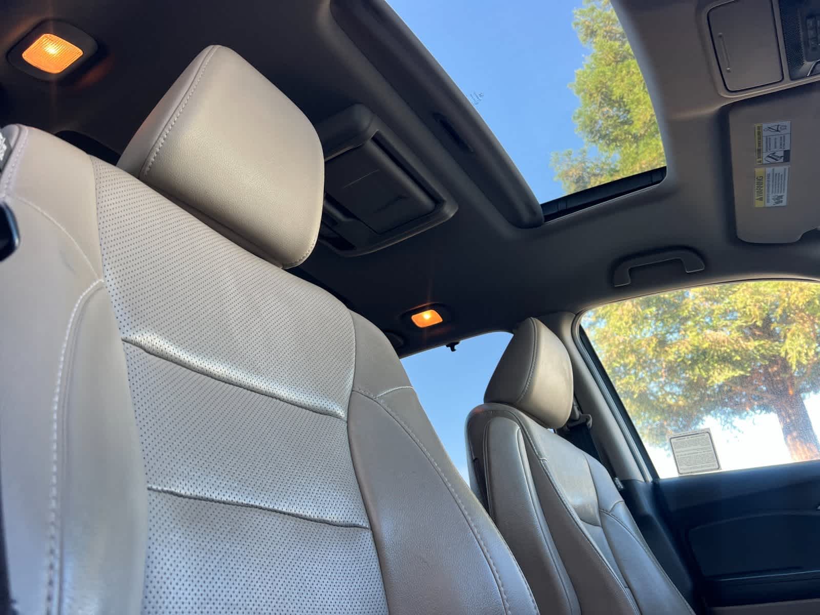 Thumbnail: 2016 Honda Pilot - 19