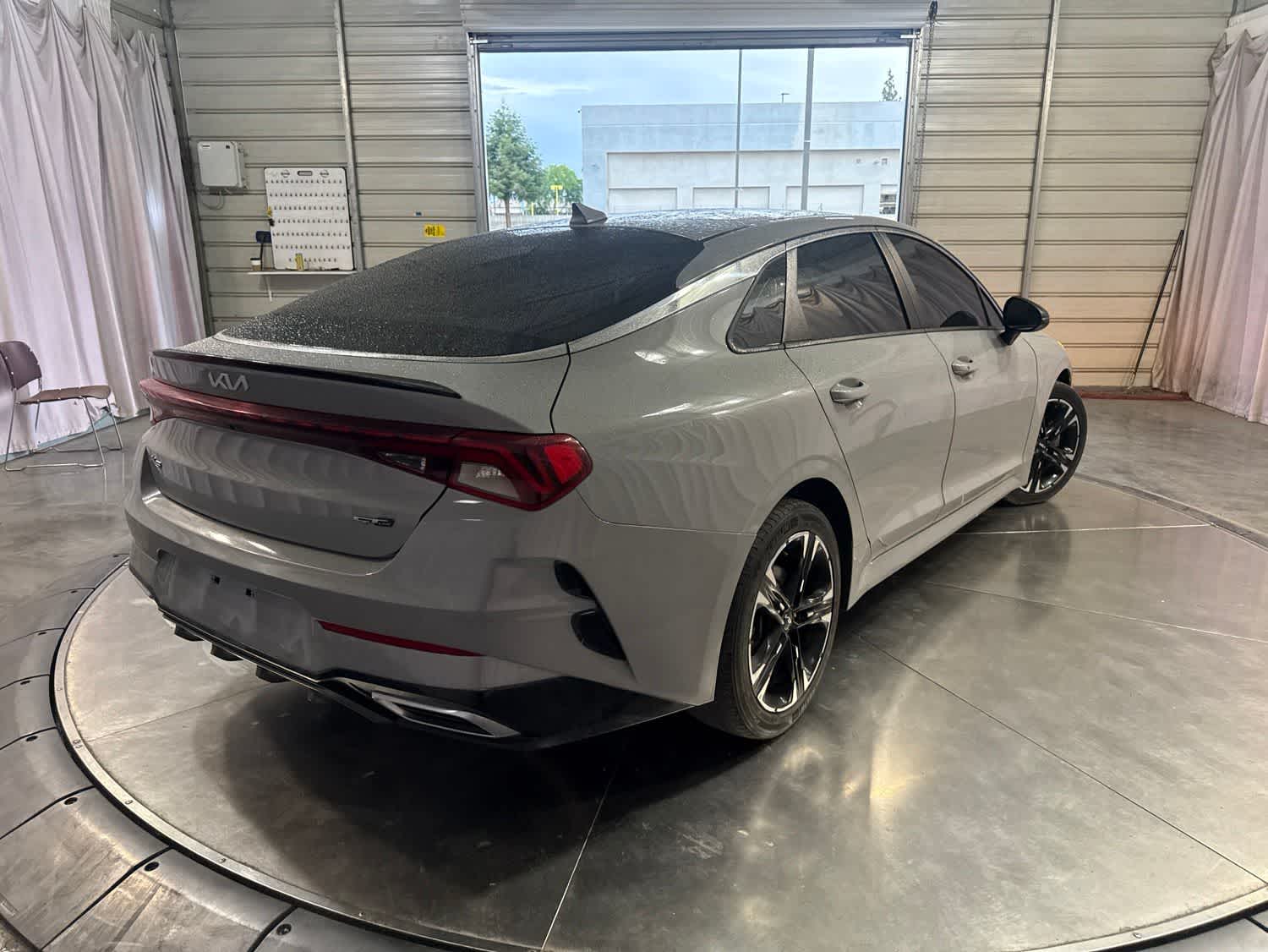 2022 Kia K5 GT-Line photo 4