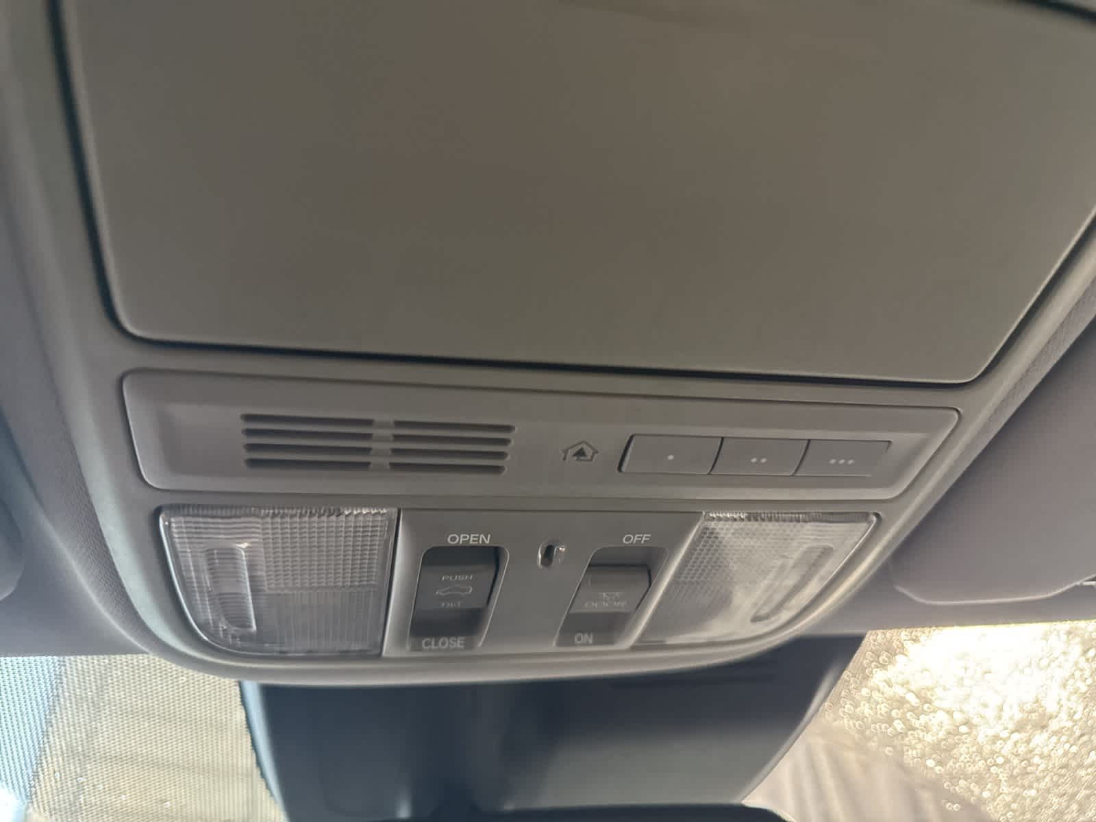 Thumbnail: 2017 Honda CR-V - 27