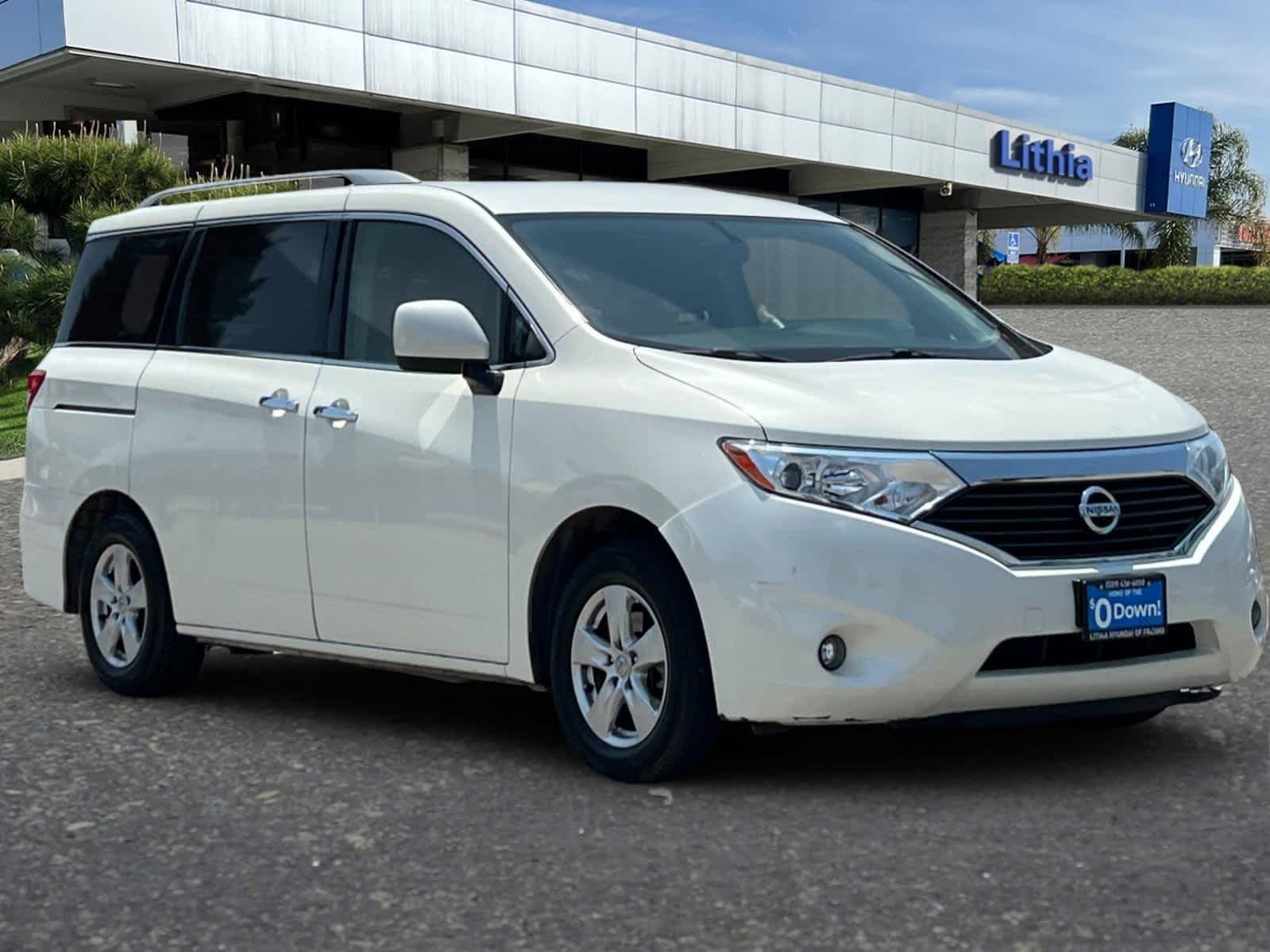 2017 Nissan Quest SV 9