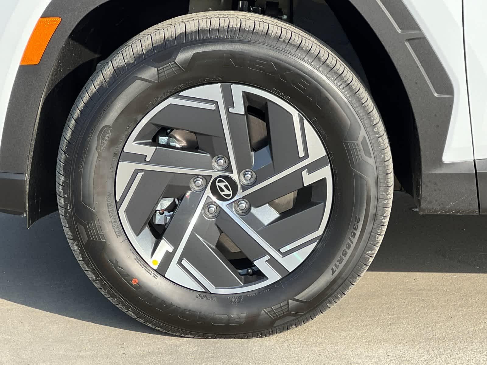 Thumbnail: 2026 Hyundai Tucson - 25