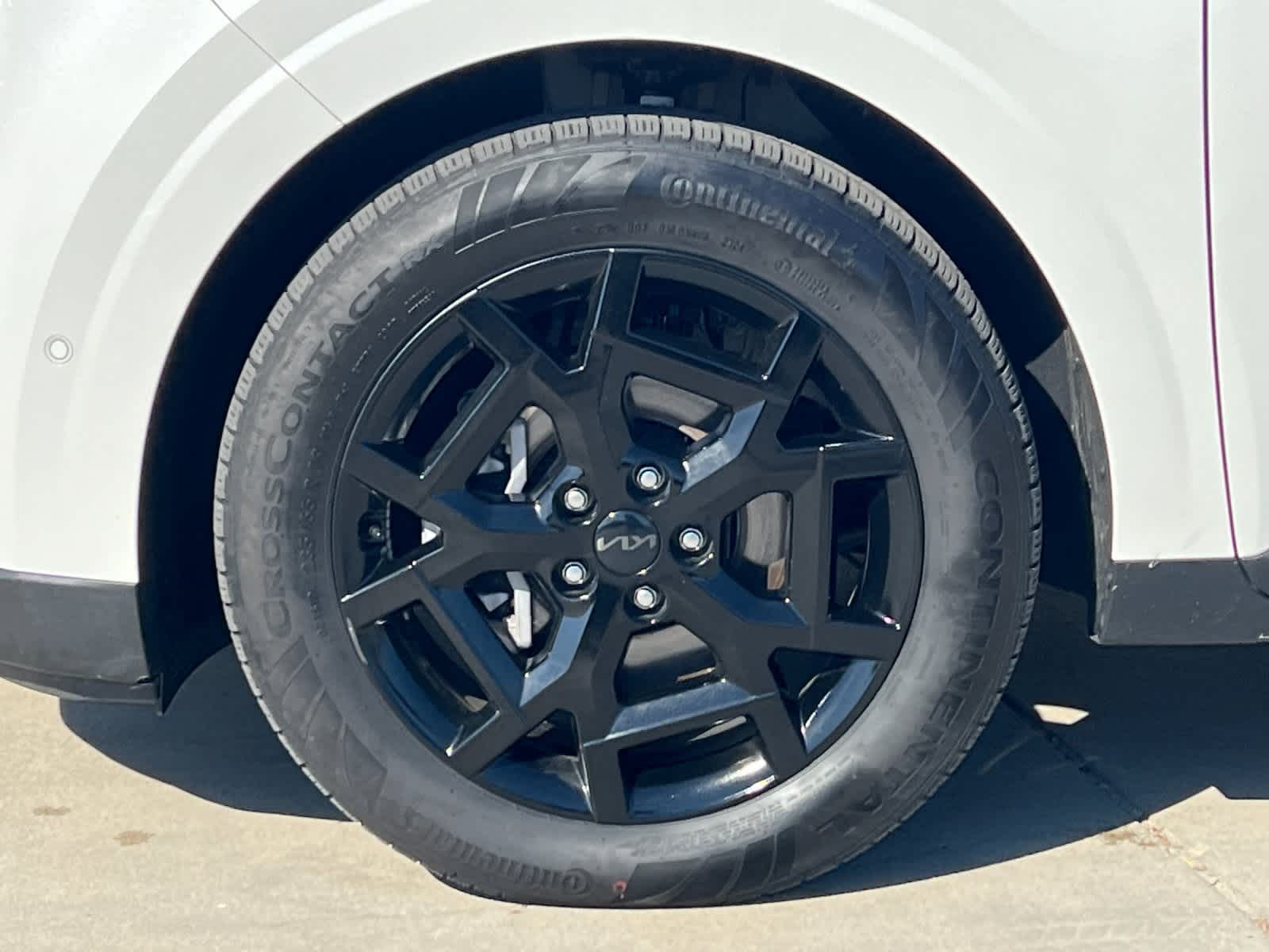 Thumbnail: 2025 Kia Carnival - 28