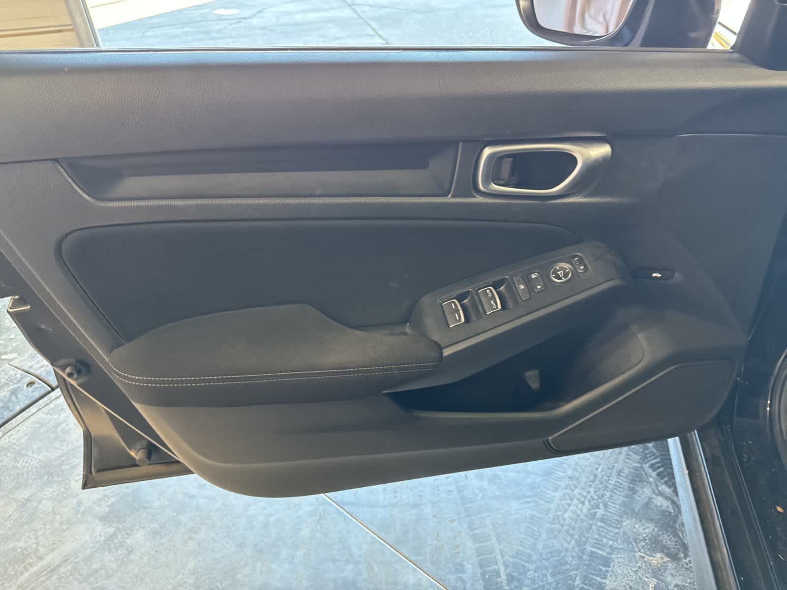 Thumbnail: 2024 Honda Civic - 16