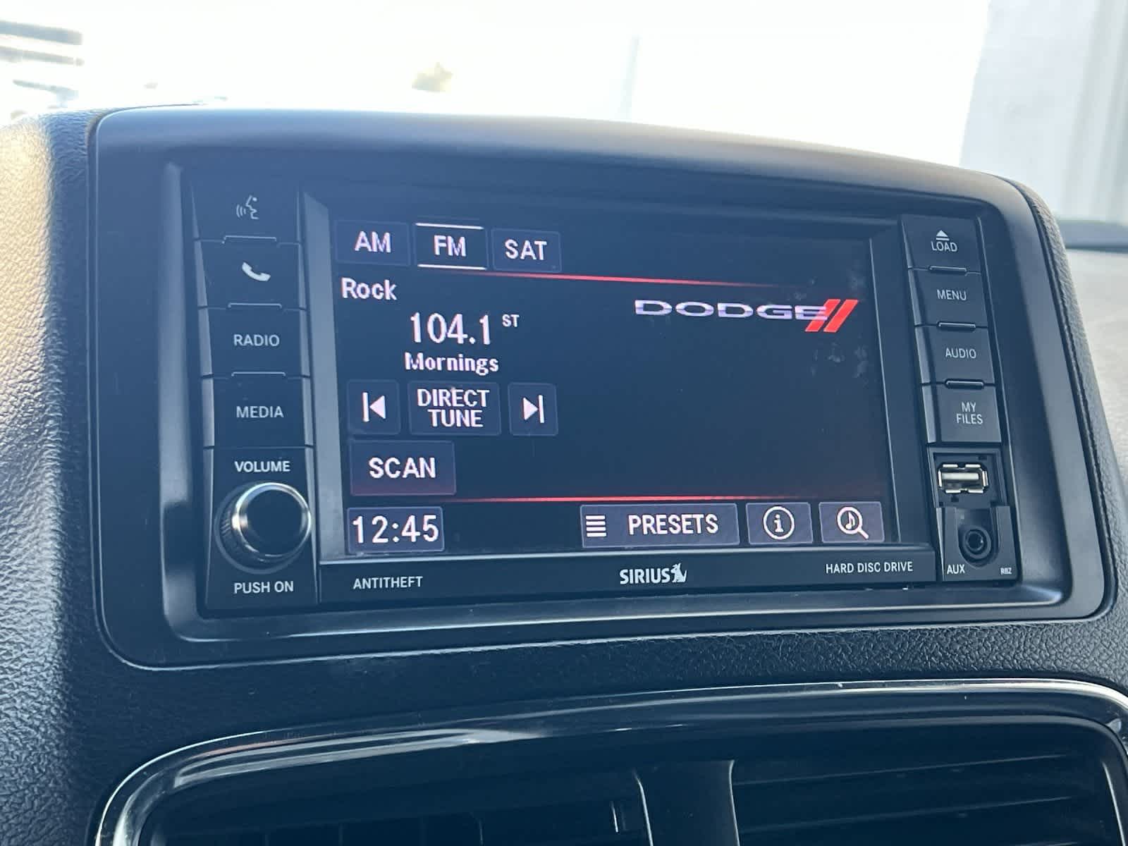 Thumbnail: 2019 Dodge Grand Caravan - 19