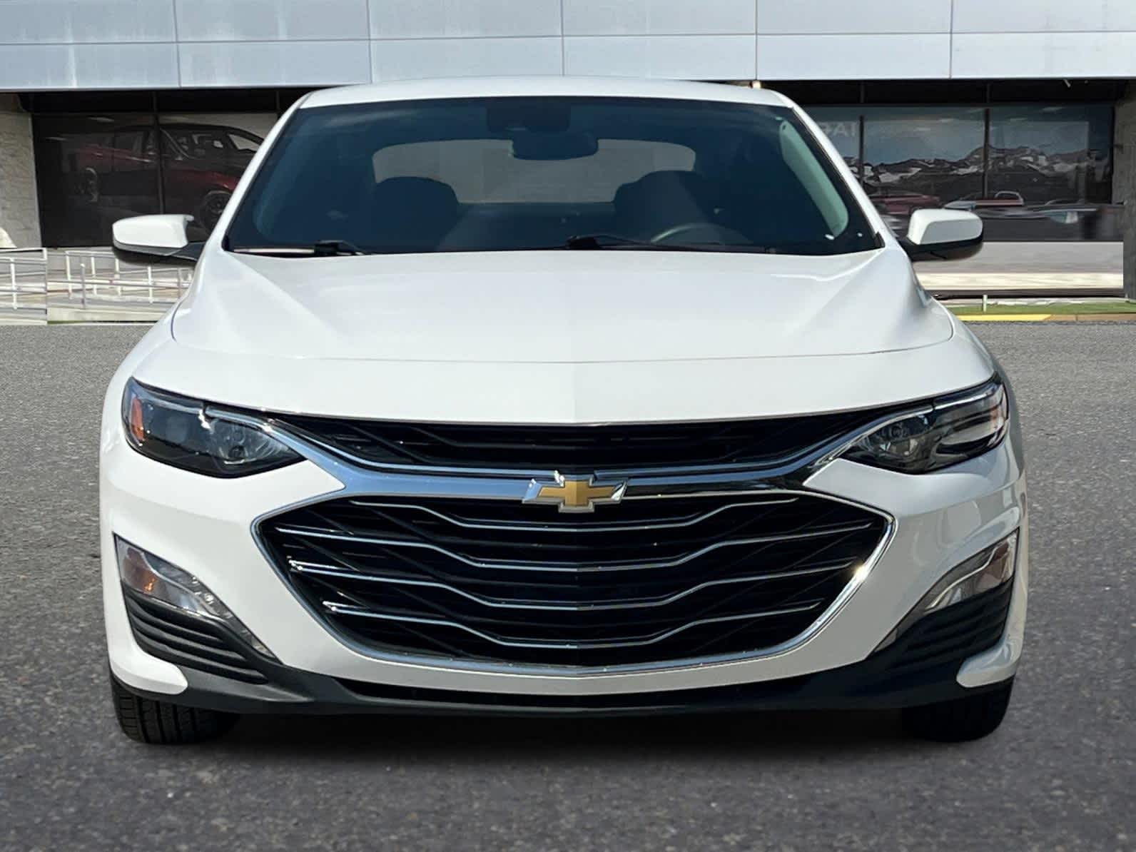 Thumbnail: 2023 Chevrolet Malibu - 10