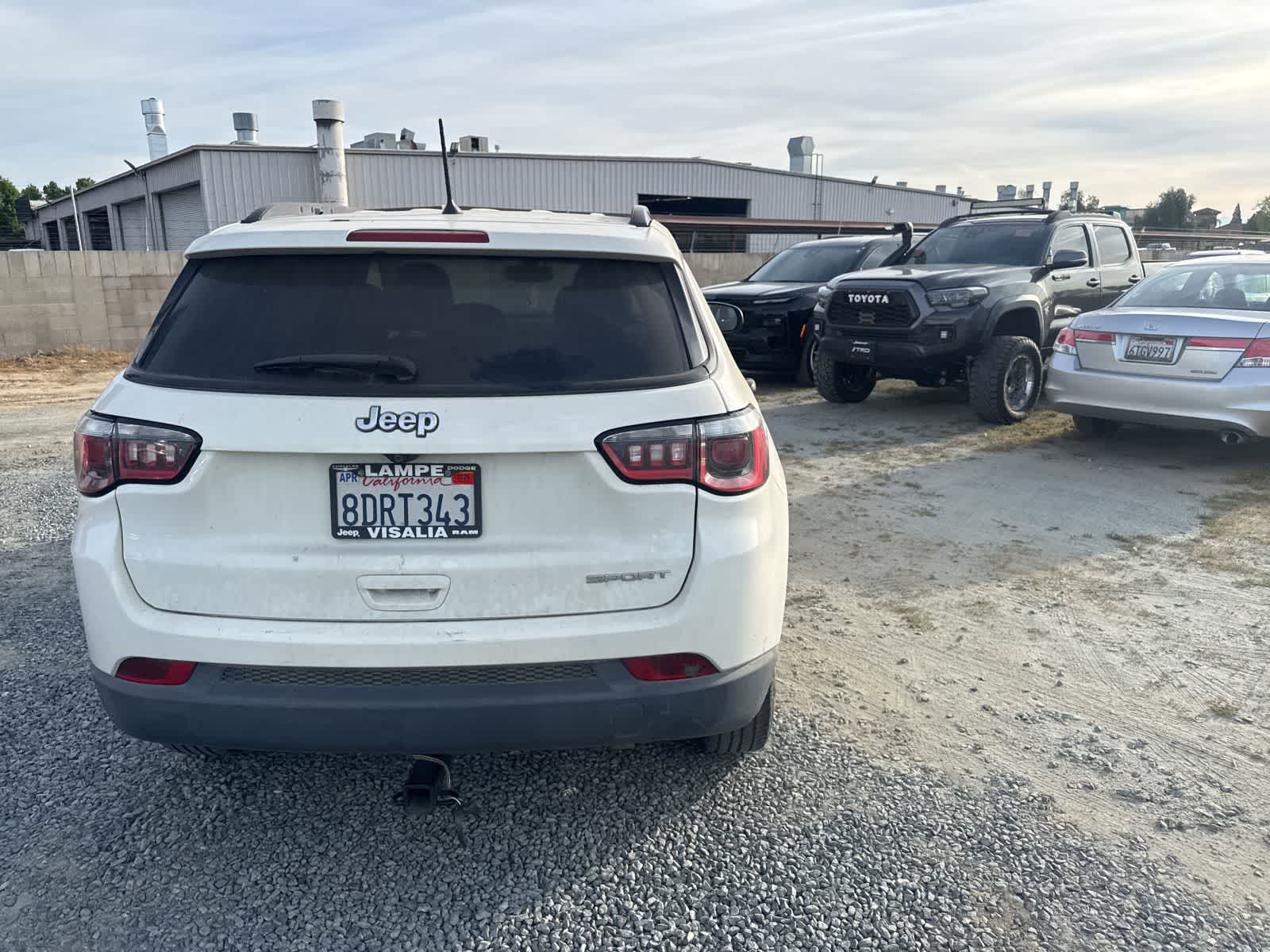 2018 Jeep Compass Sport FWD photo 4