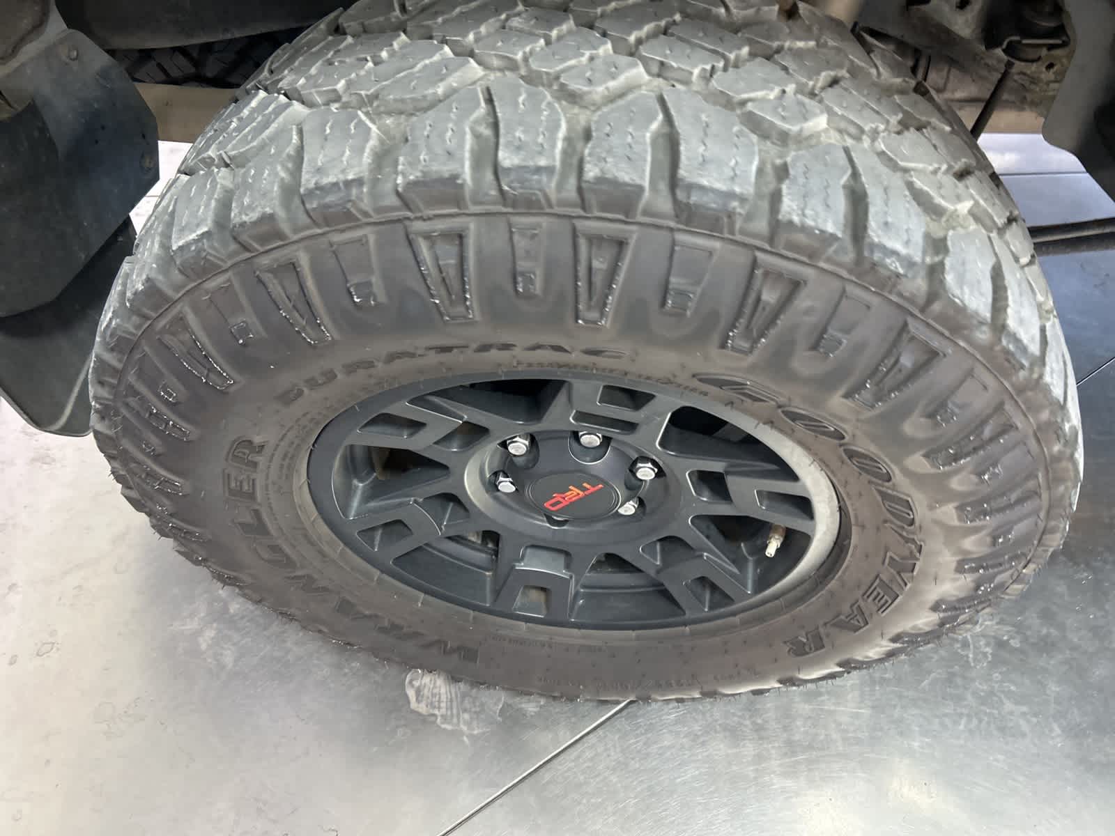 Thumbnail: 2015 Toyota 4Runner - 8