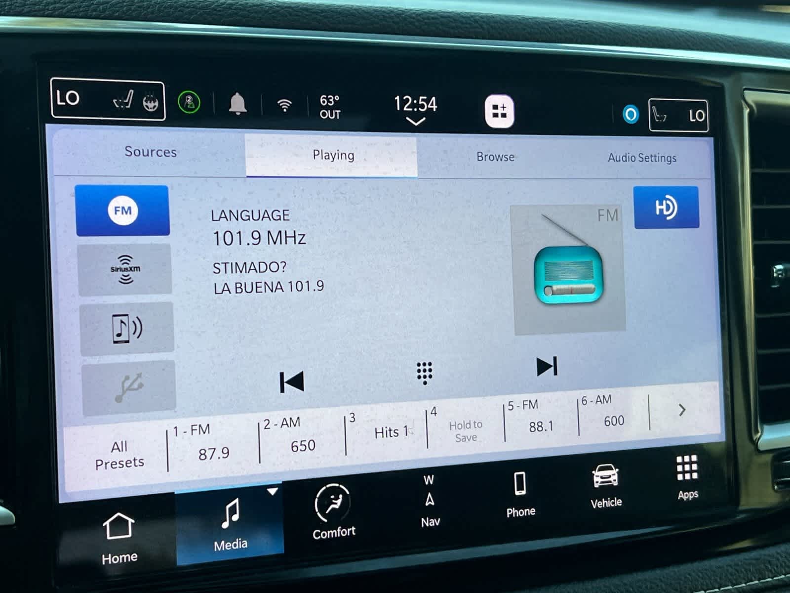 Thumbnail: 2023 Chrysler Pacifica - 19