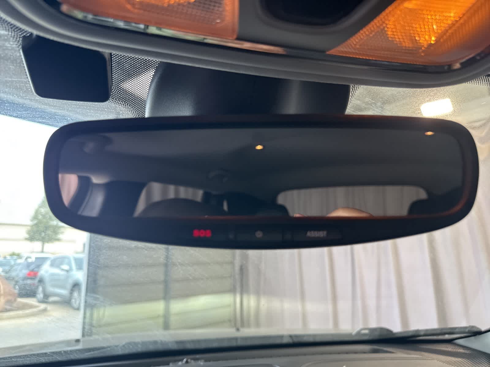 Thumbnail: 2019 Jeep Cherokee - 23