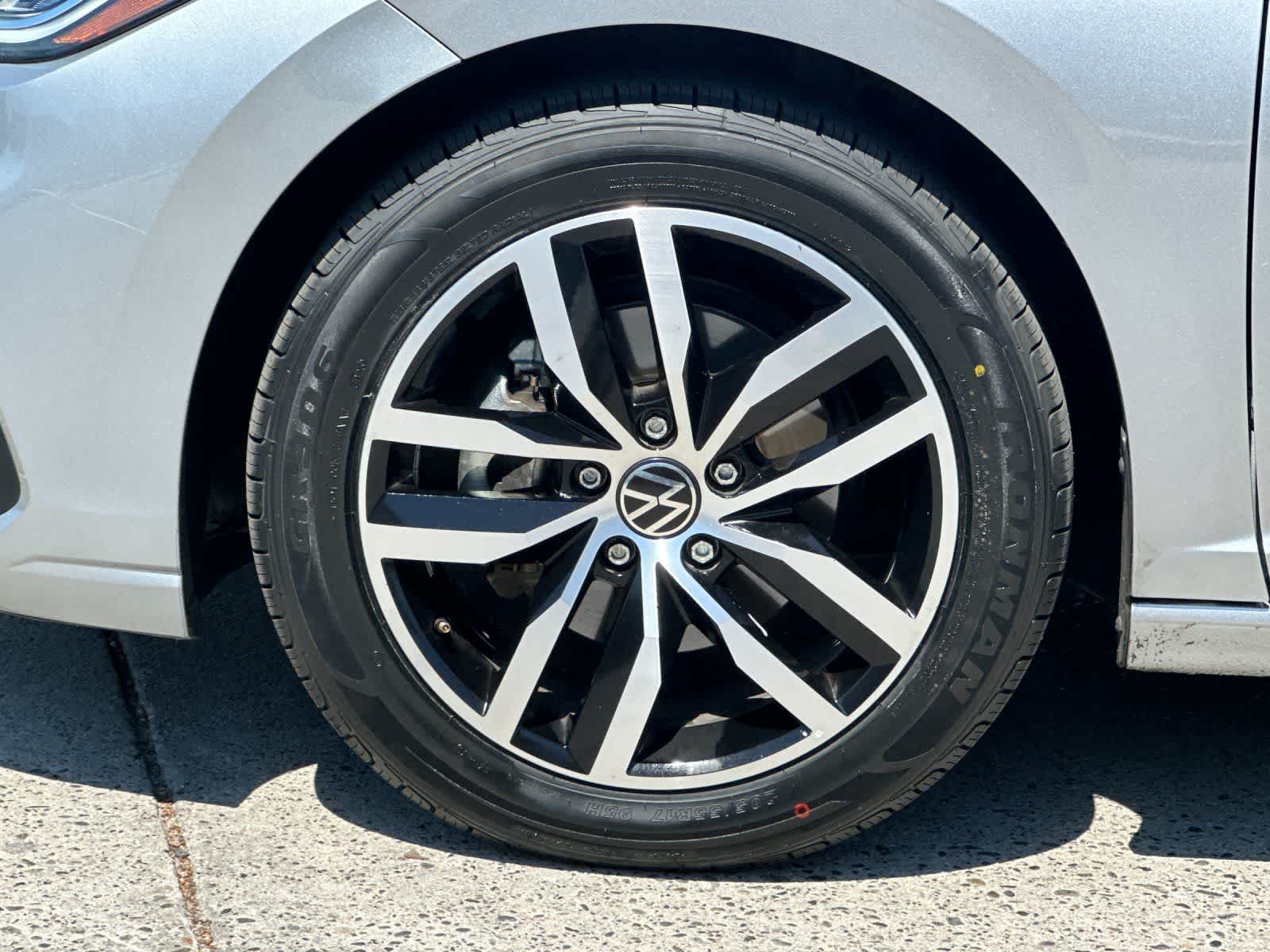 Thumbnail: 2025 Volkswagen Jetta - 26