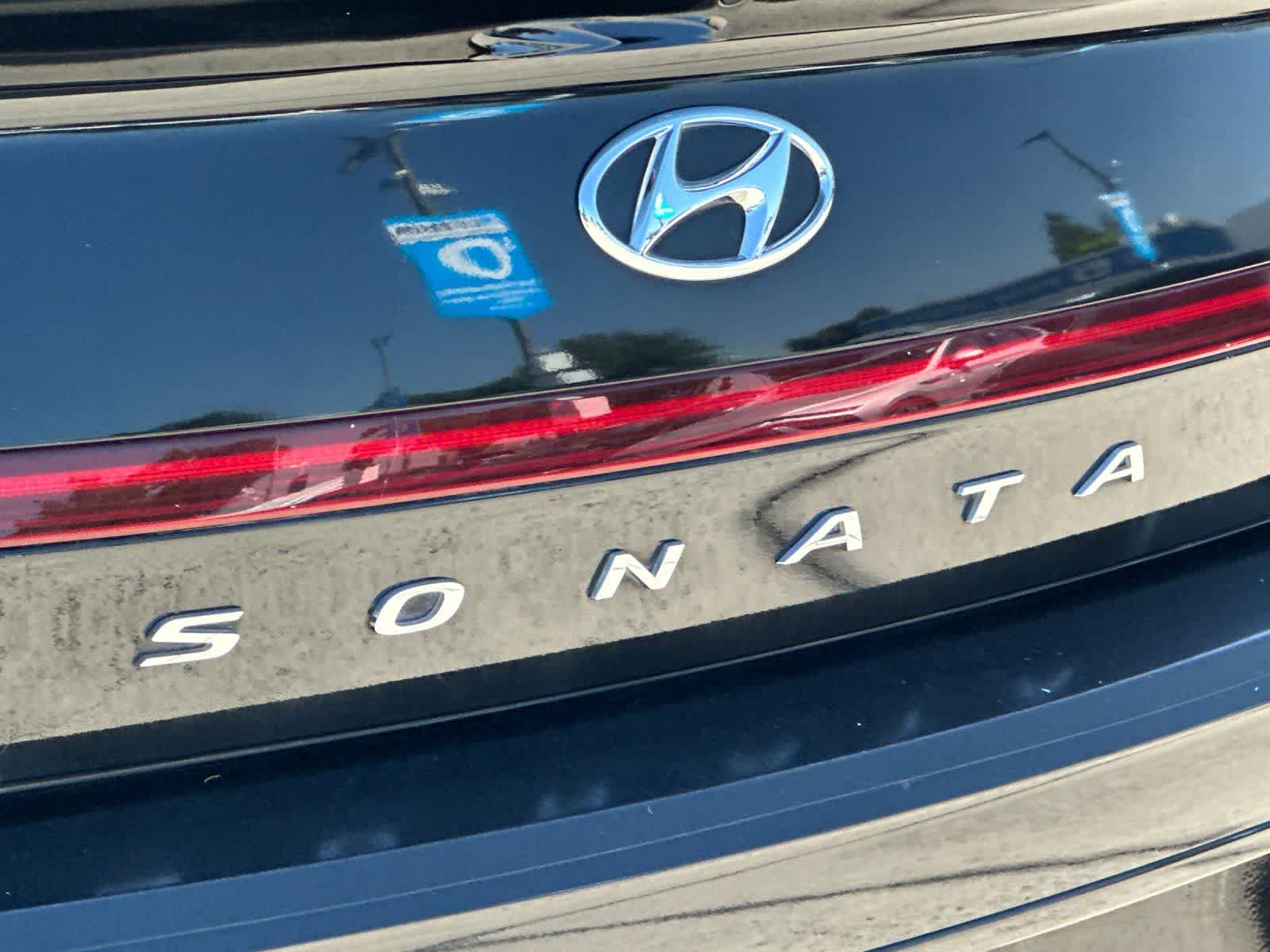 Thumbnail: 2023 Hyundai Sonata - 24