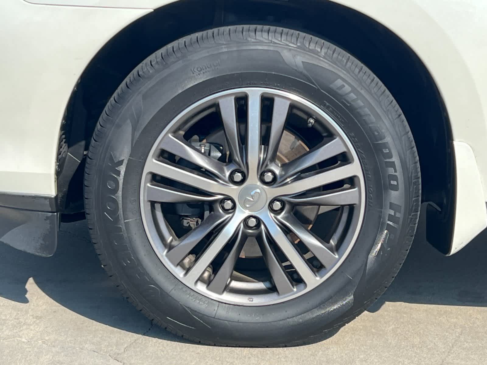 Thumbnail: 2017 INFINITI QX60 - 28