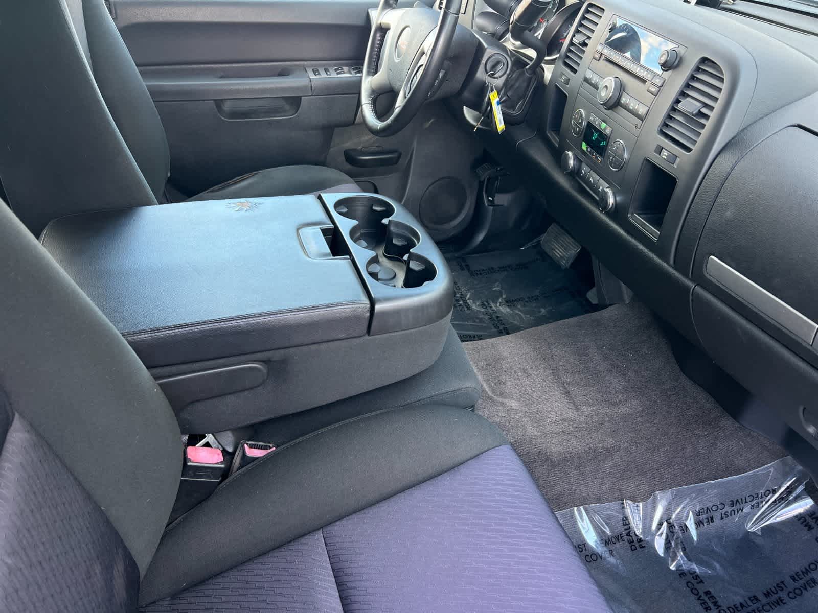 Thumbnail: 2010 GMC Sierra 1500 - 16