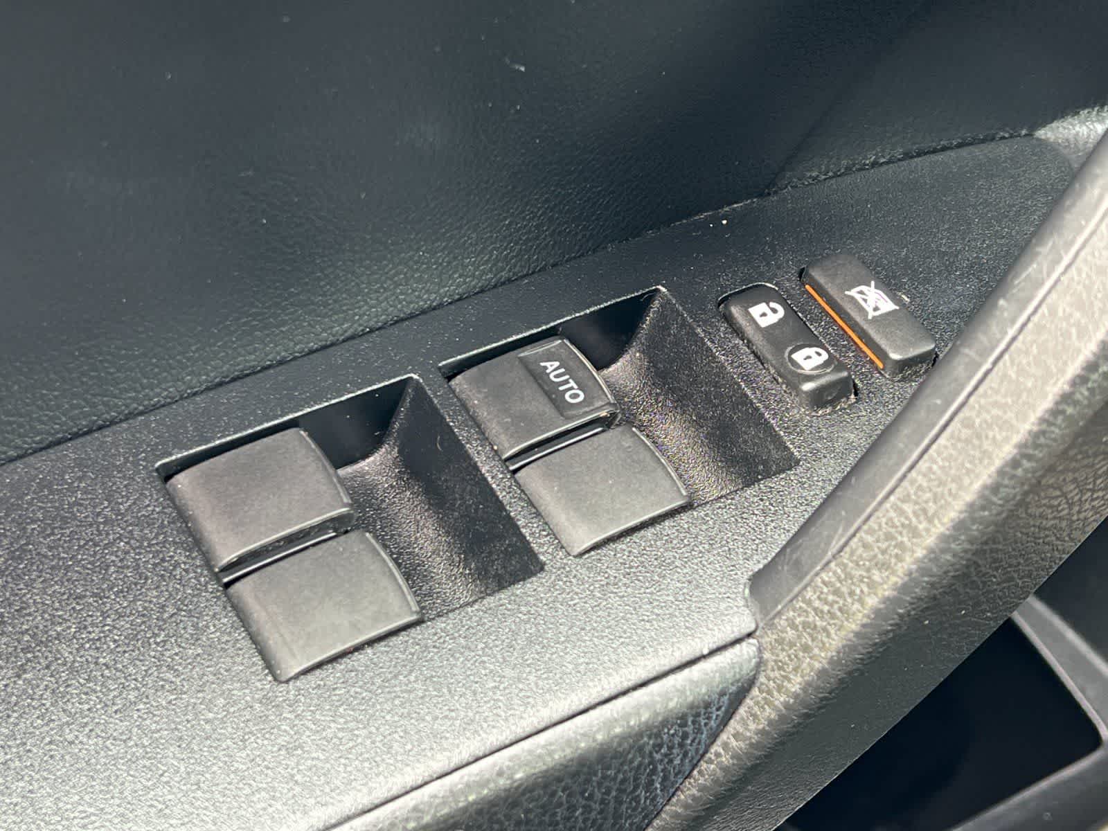 Thumbnail: 2016 Toyota Corolla - 14