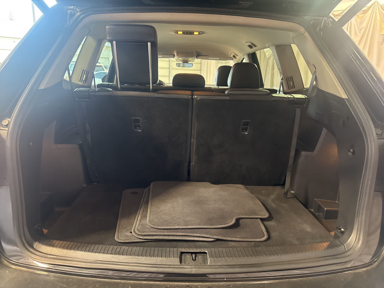 Thumbnail: 2019 Volkswagen Atlas - 12