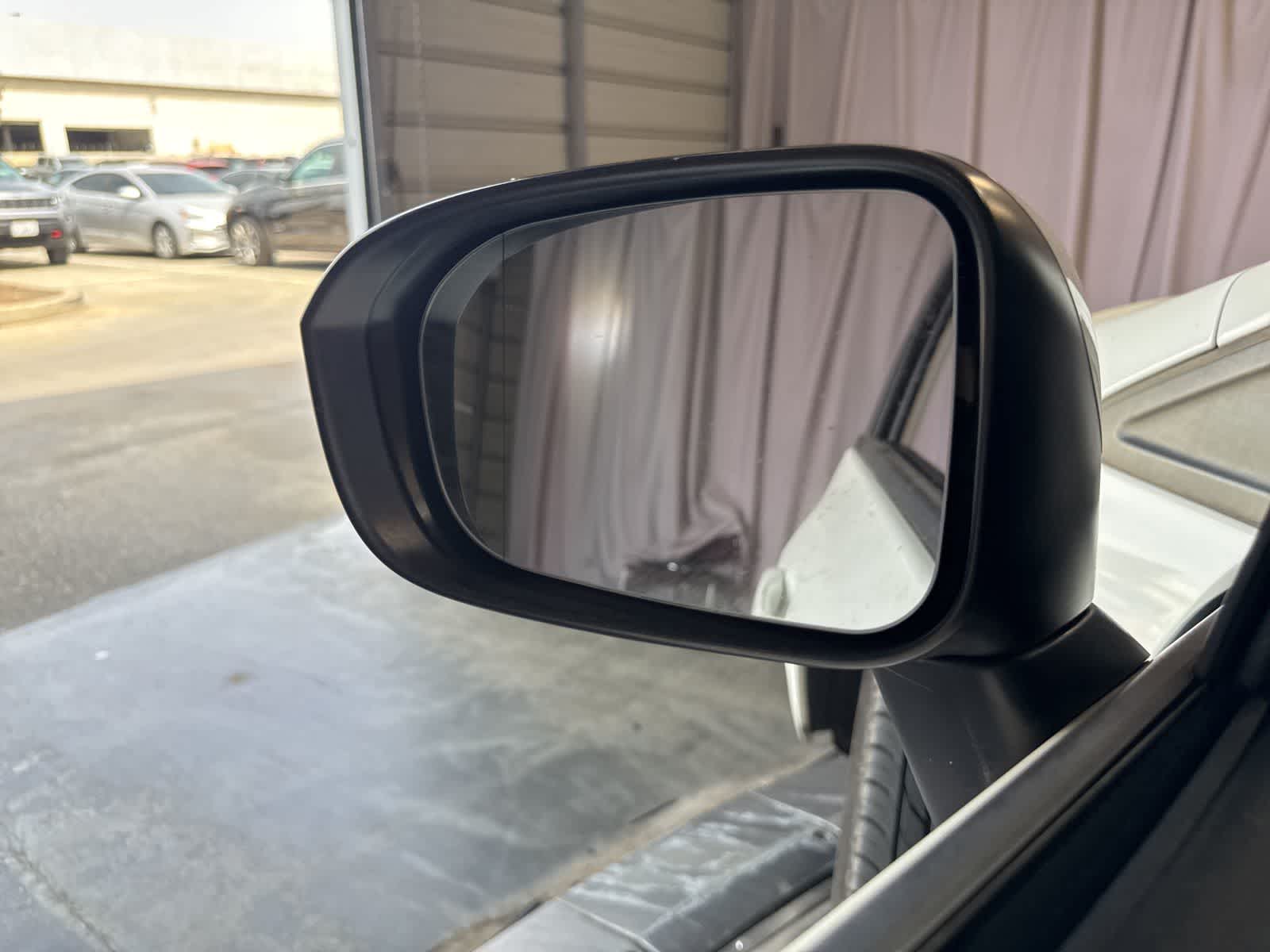 Thumbnail: 2014 Honda Civic - 17