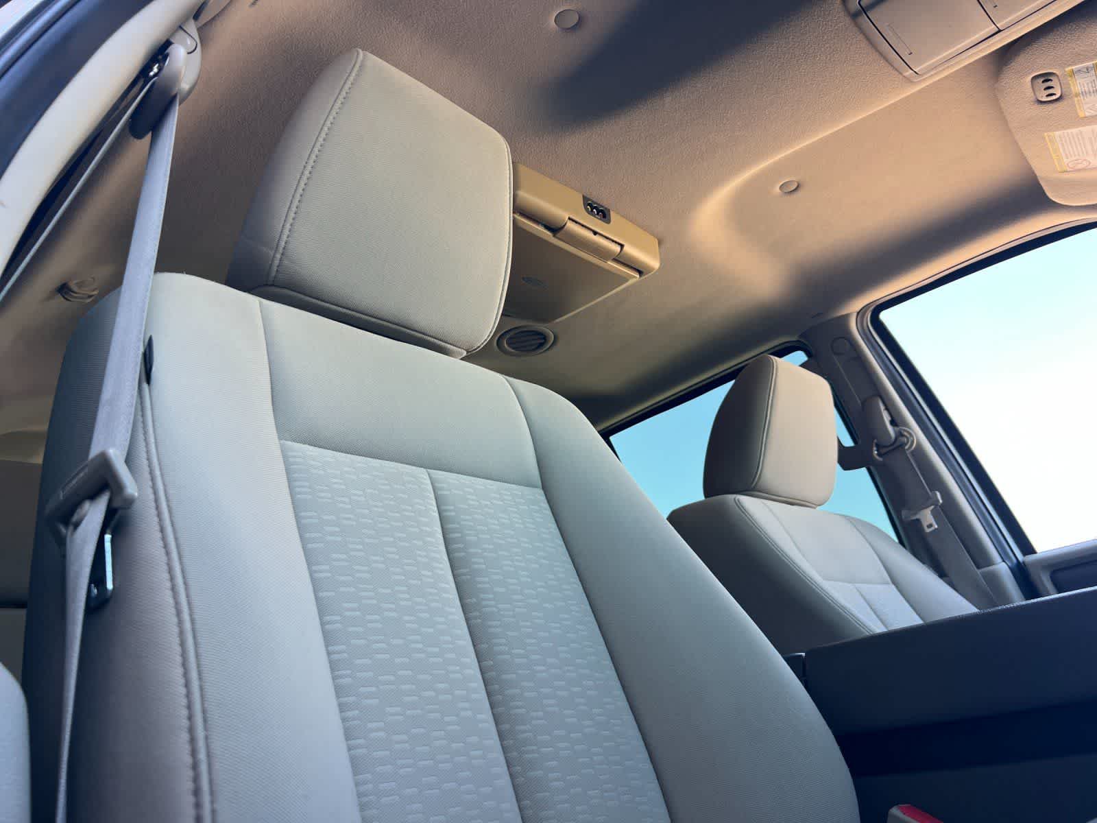 Thumbnail: 2011 Ford Expedition - 20