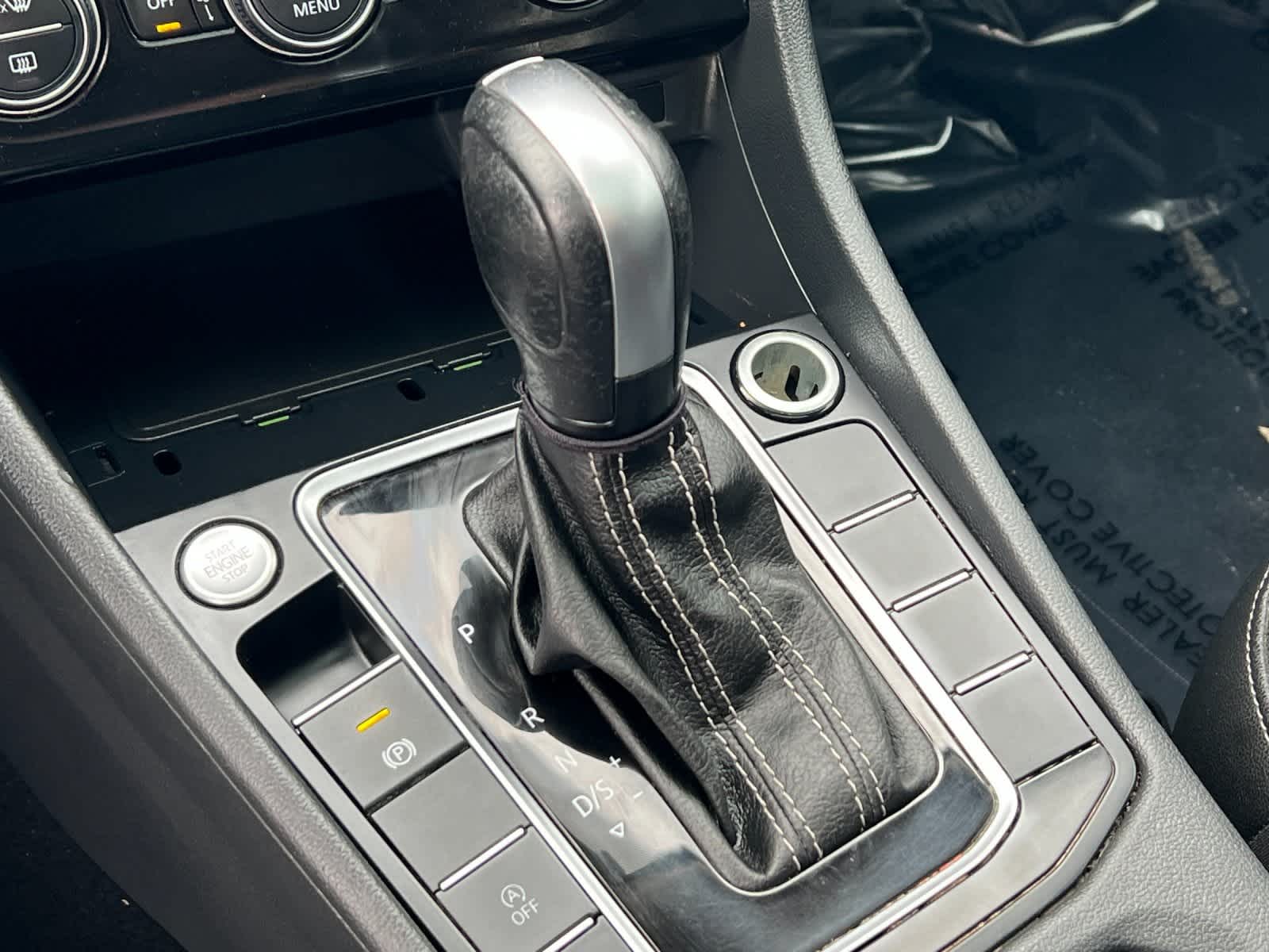 Thumbnail: 2021 Volkswagen Jetta - 21