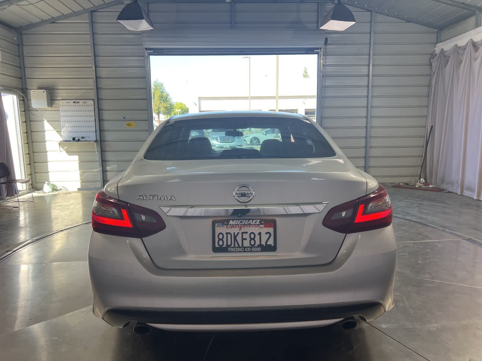 Thumbnail: 2018 Nissan Altima - 6