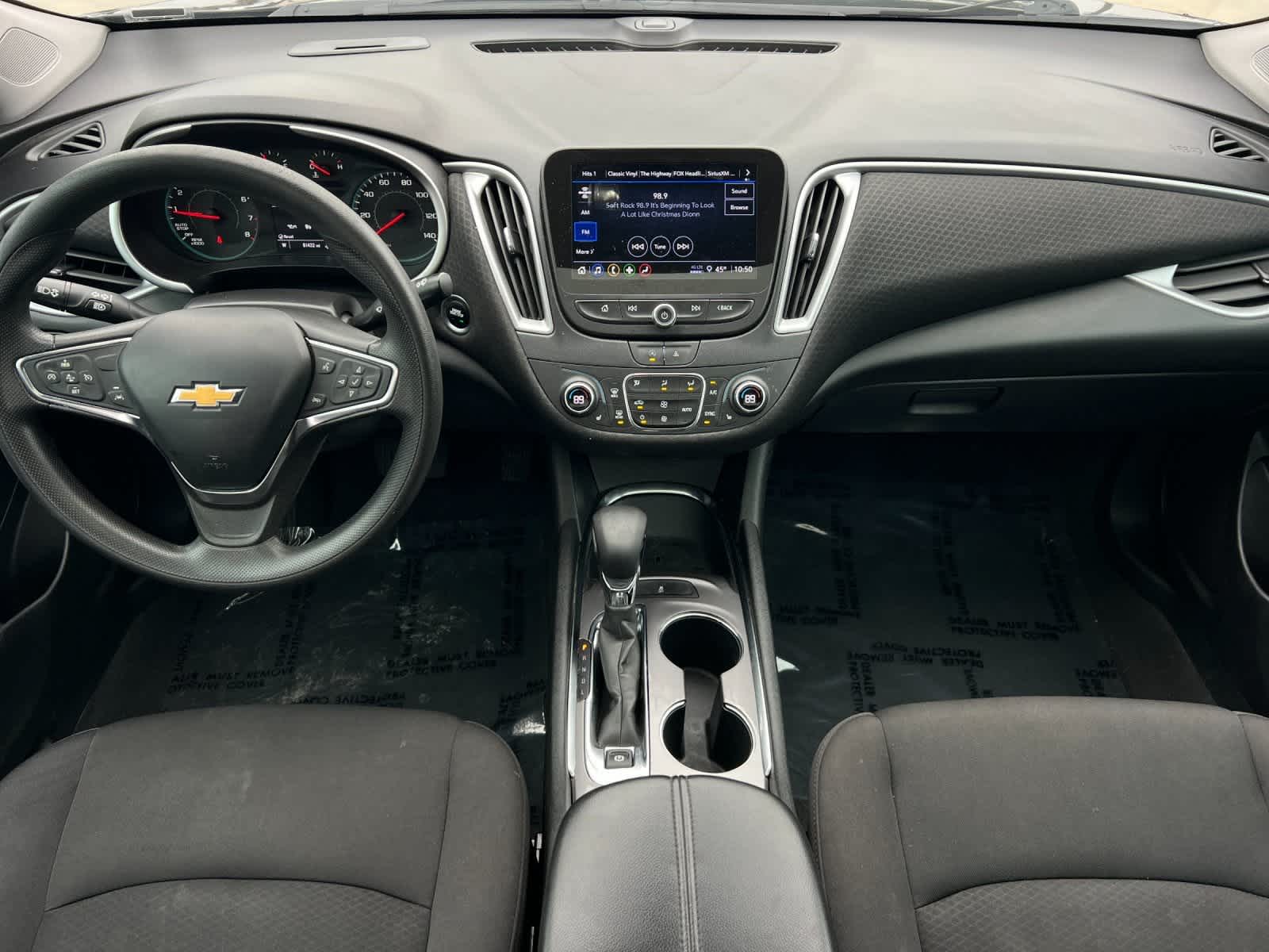 Thumbnail: 2023 Chevrolet Malibu - 3