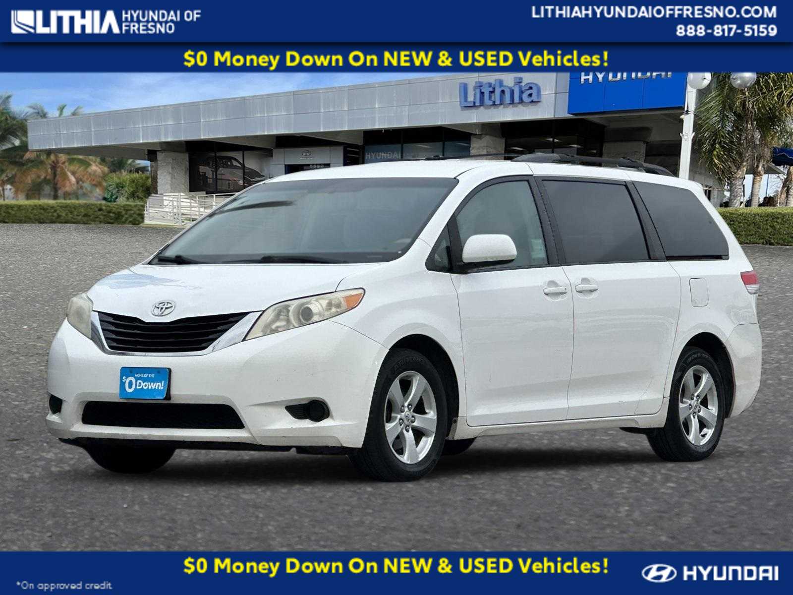 2012 Toyota Sienna LE -
                  Fresno, CA