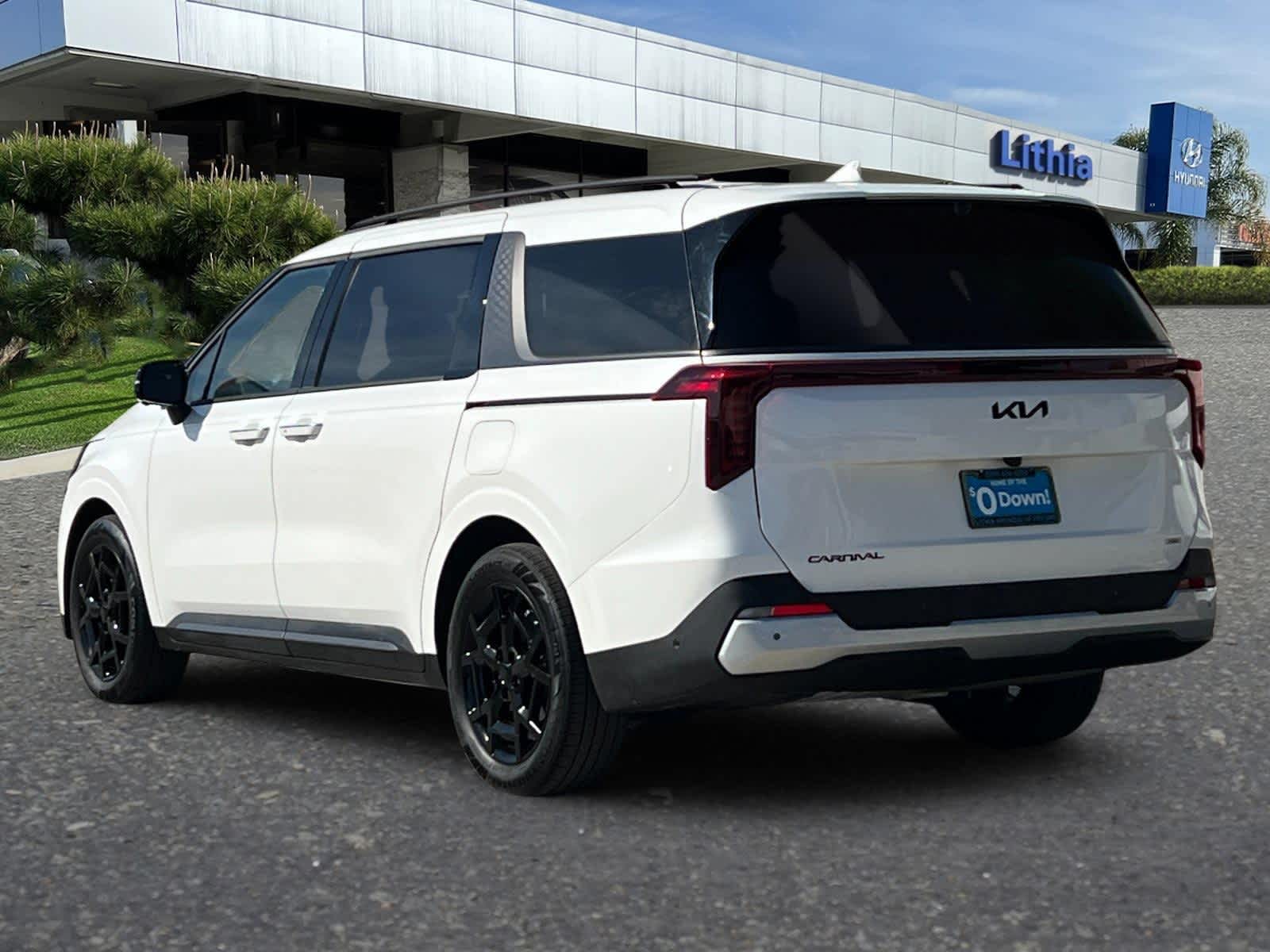 Thumbnail: 2025 Kia Carnival - 7