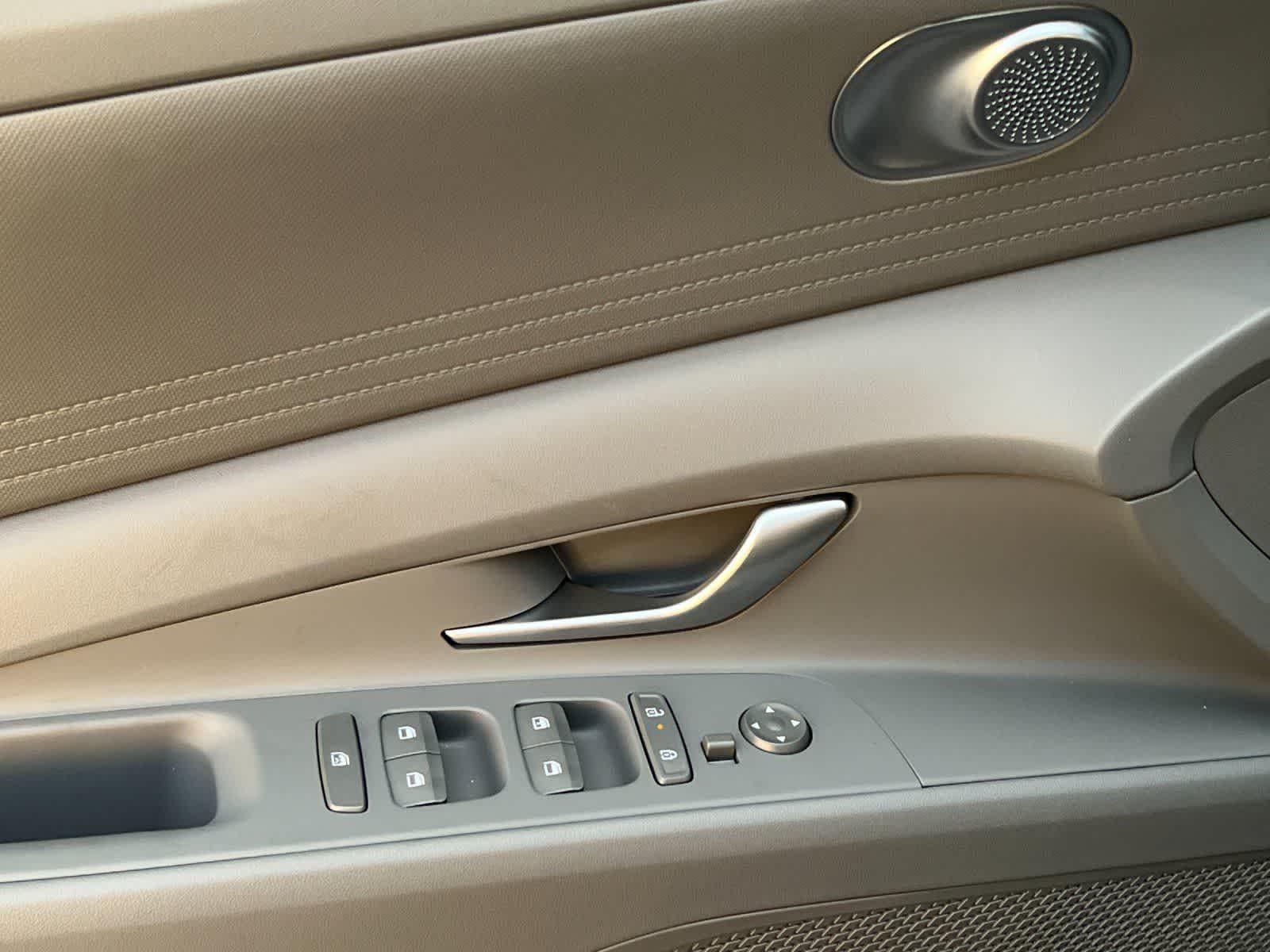 Thumbnail: 2026 Hyundai Elantra - 13